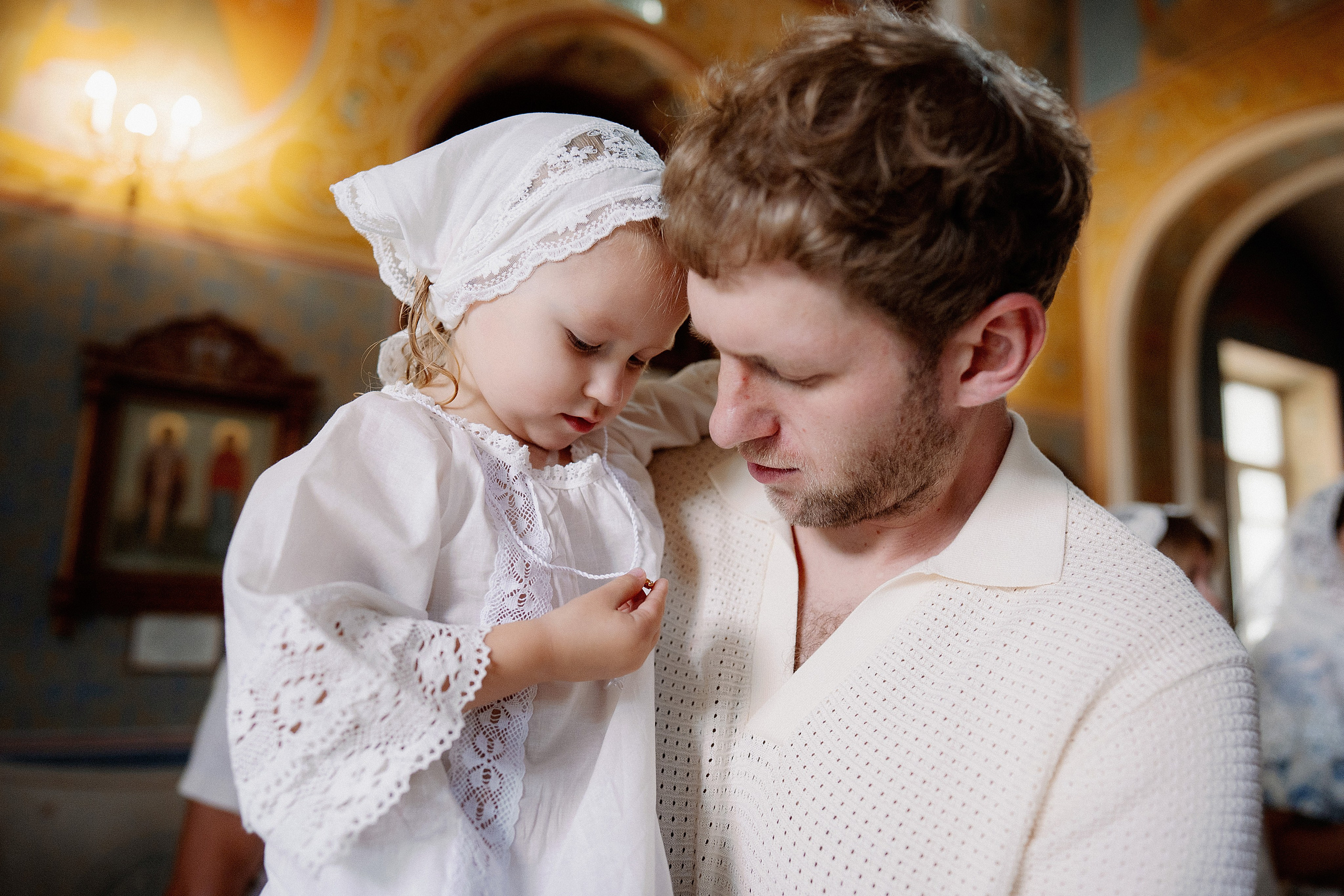 Крещение Эммы. Фотограф на Крещение и Венчание в Красноярске Рамазанова Юлия