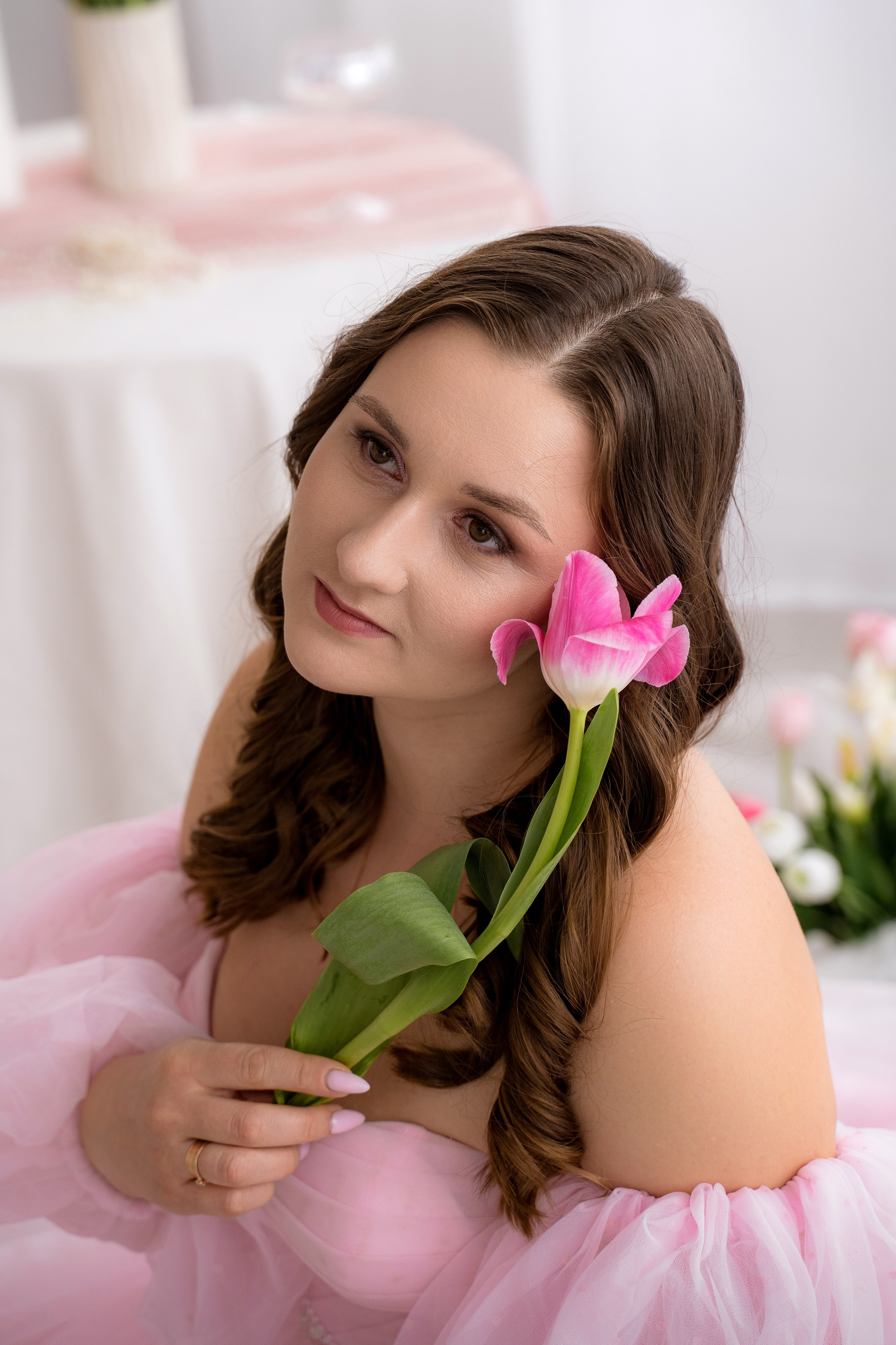 Тюльпановое настроение. Фотостудия Малина в городе Улан-Удэ. Фотограф Ирина Жарникова