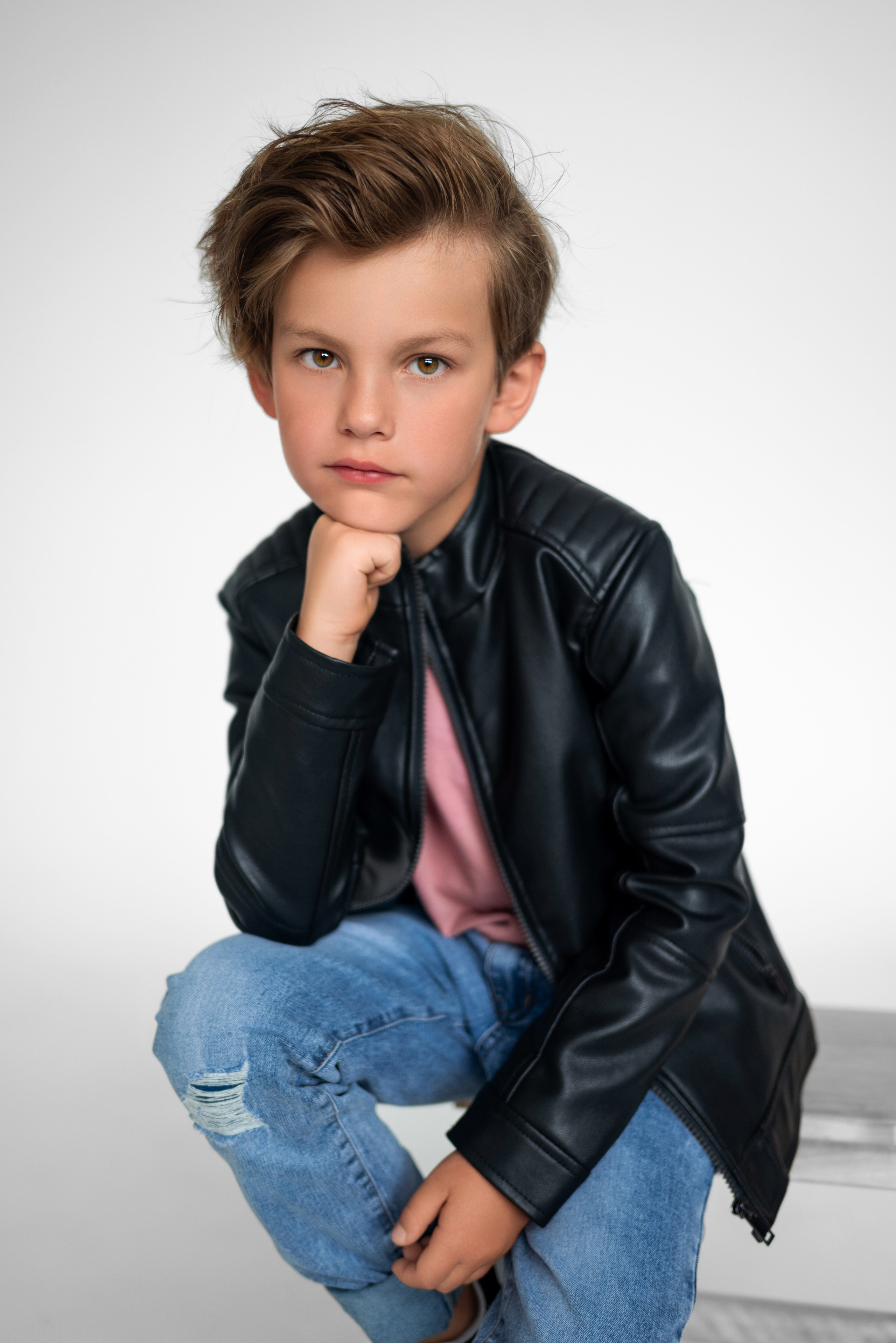 Модельное портфолио. Фотограф Москва Виктория Вишневская актерское / модельное портфолио