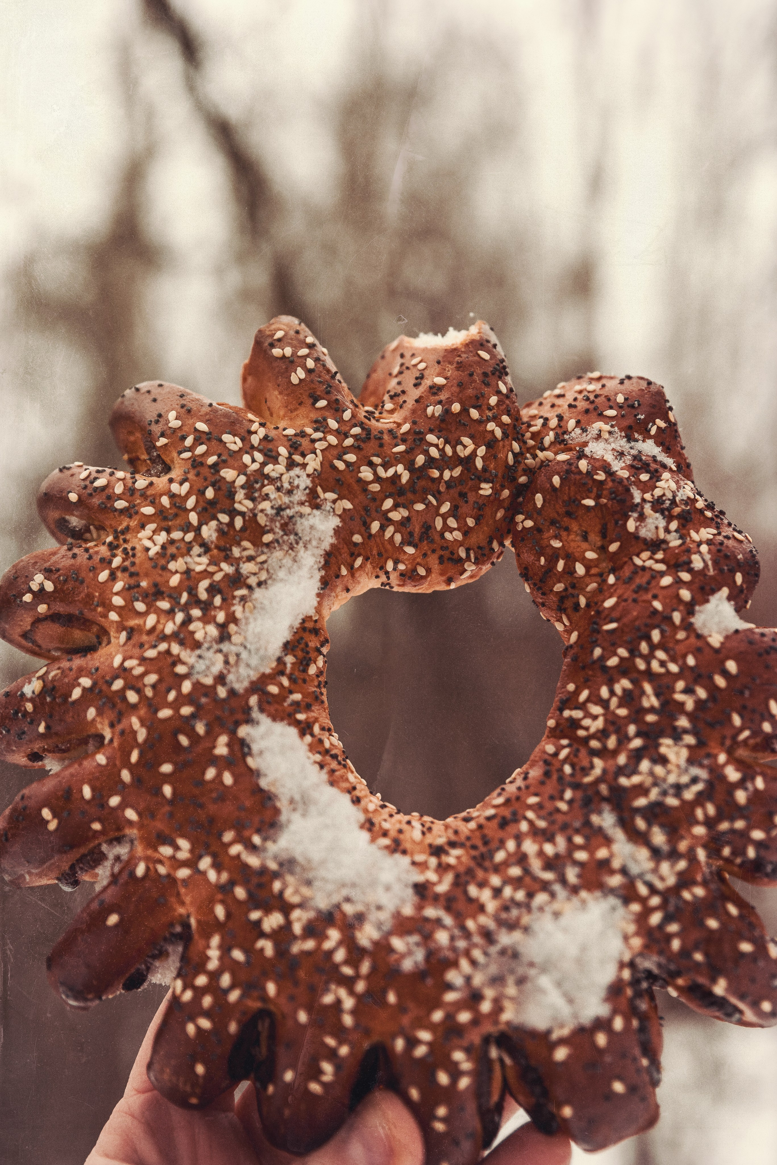 Варя и волк — по мотивам красной шапочки. Фотограф Крещение Венчание Москва