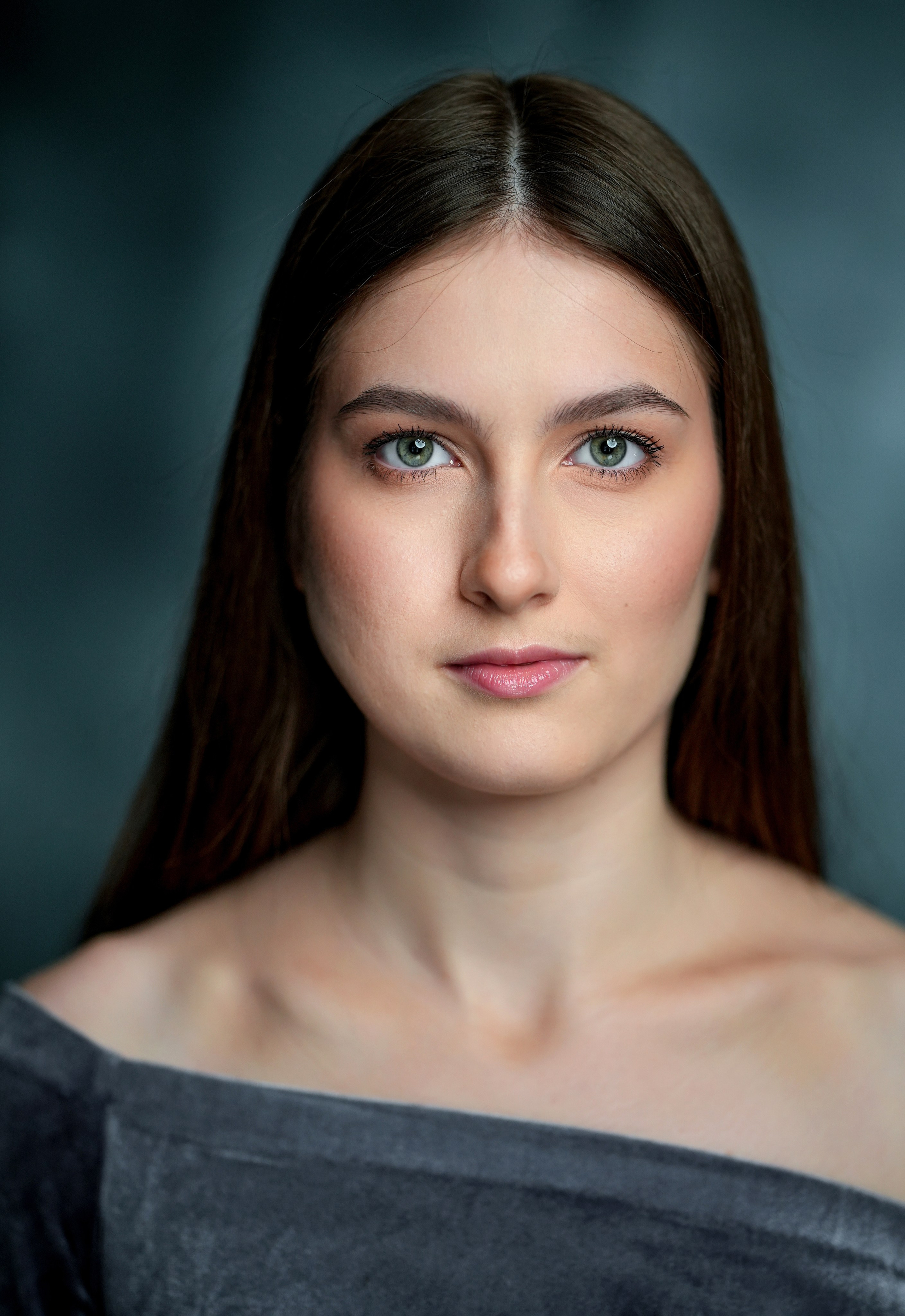 Актриса Алёна Куценко. Портретная съемка в Москве, студийный фотограф Игорь Фомин