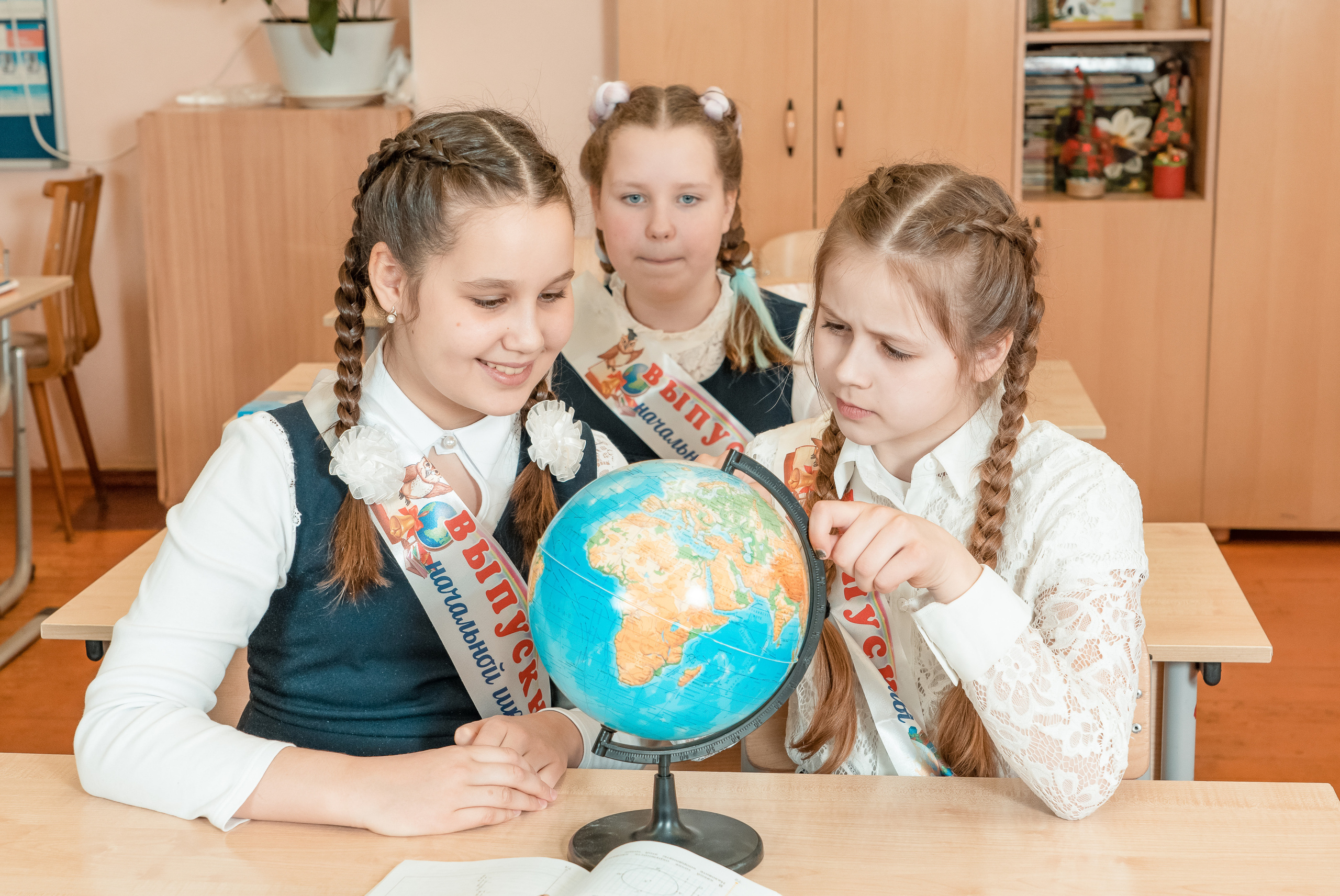 Выпускники