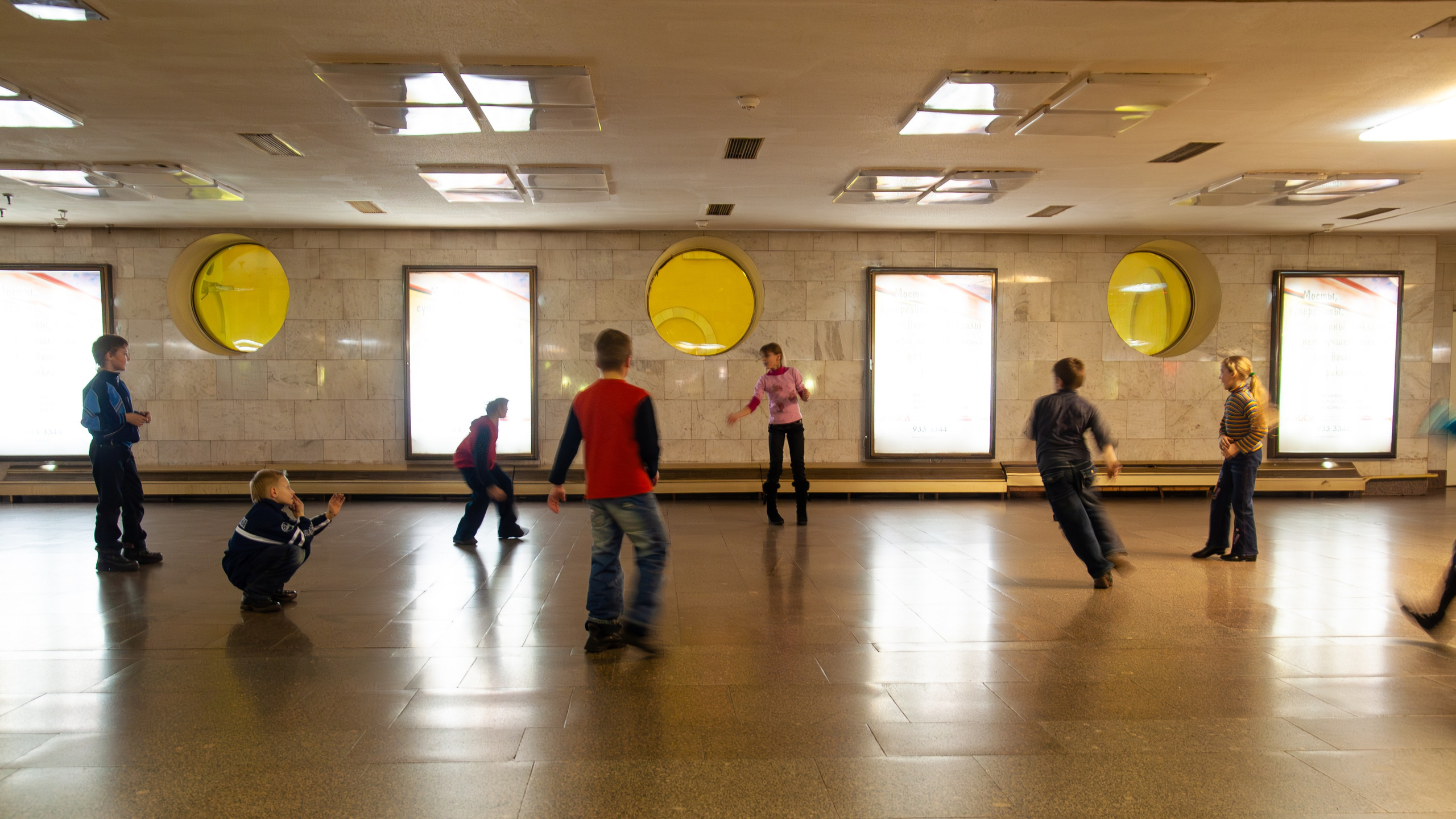 Вокзалы. Фотографии Дмитрия Захаренко