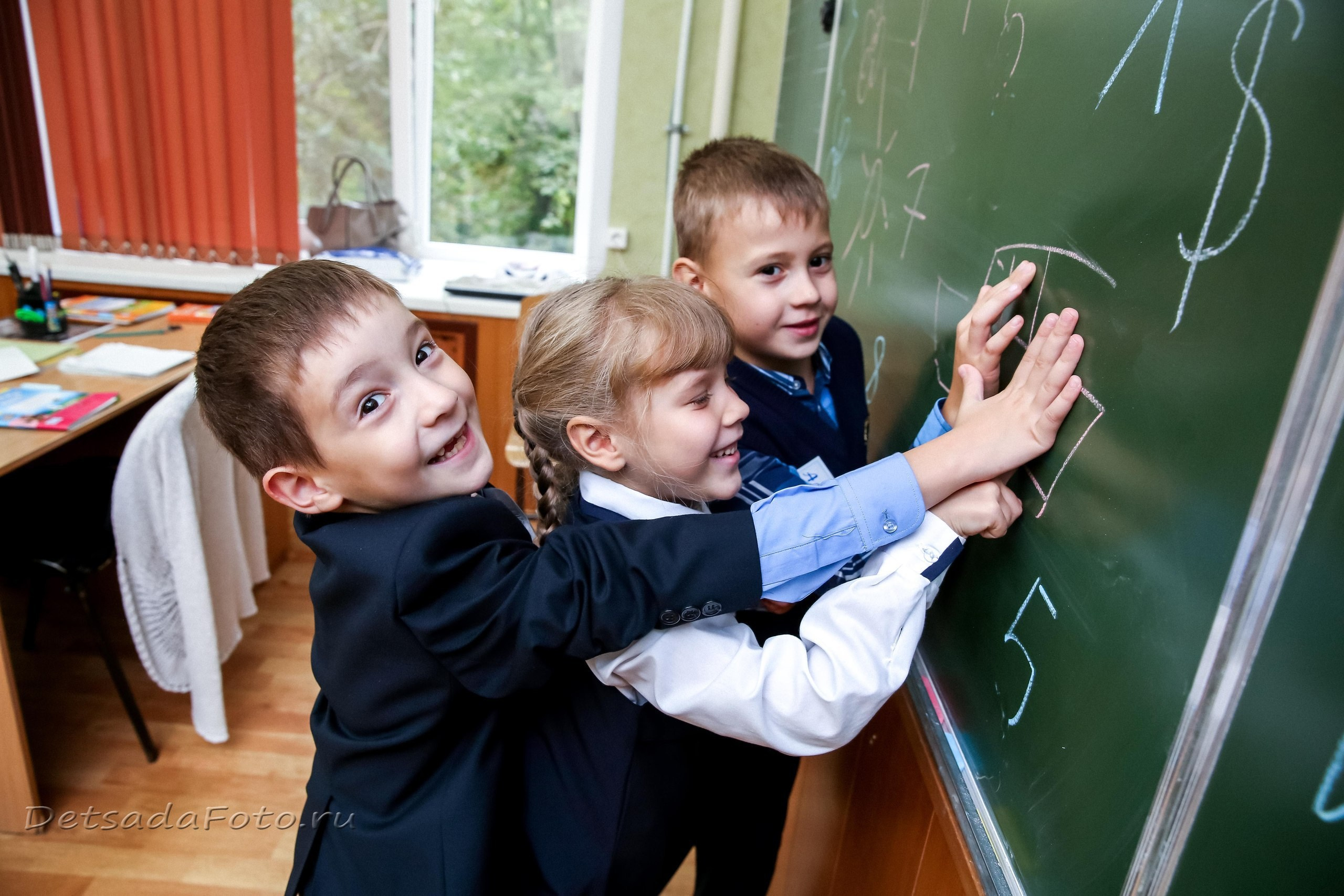 Первоклашки. Выпускные альбомы в Казани фотограф Сергей Жегалов