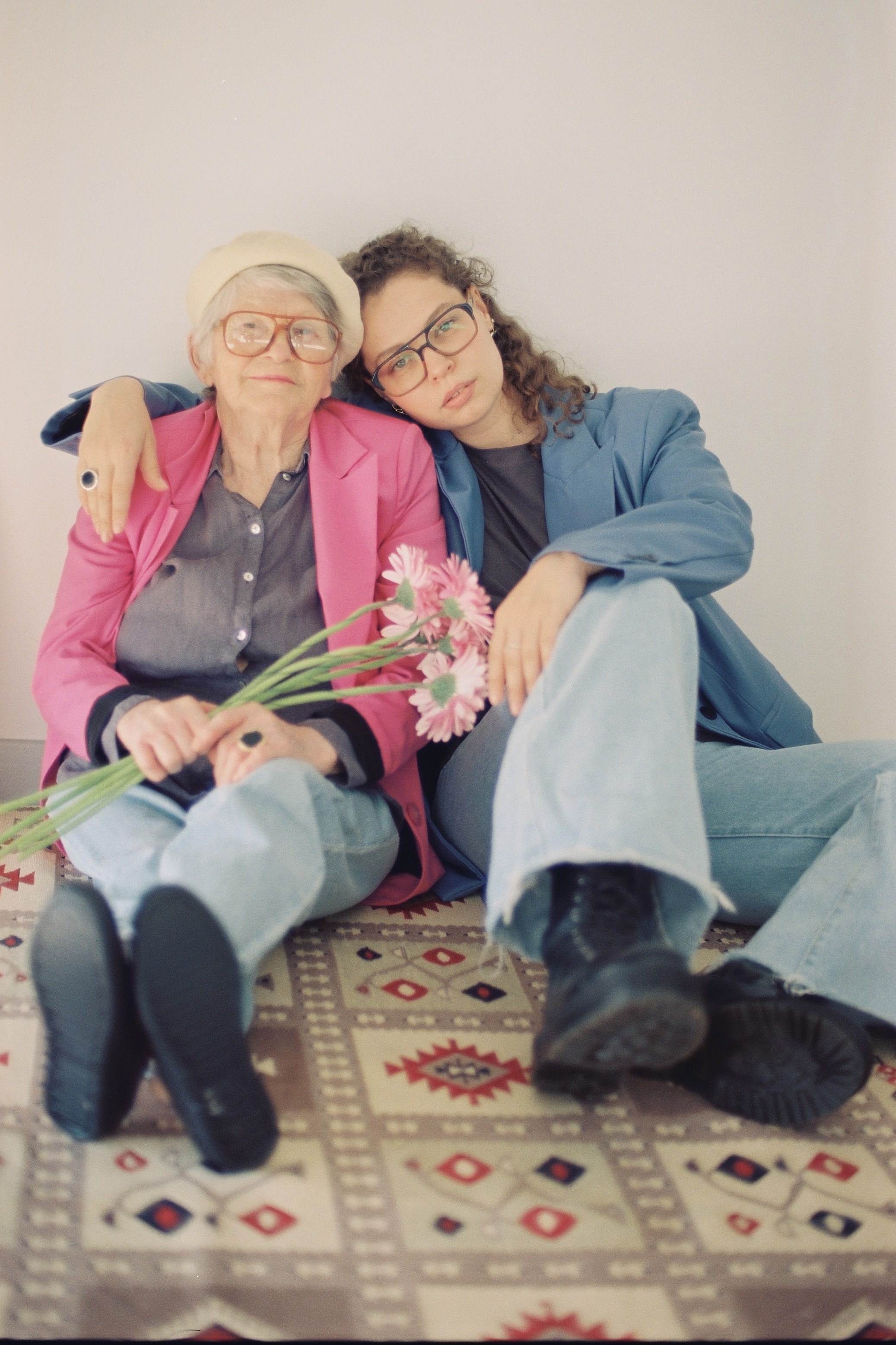 Юля и Бабушка. Свадебный и фэшн фотограф в Москве и Санкт-Петербурге