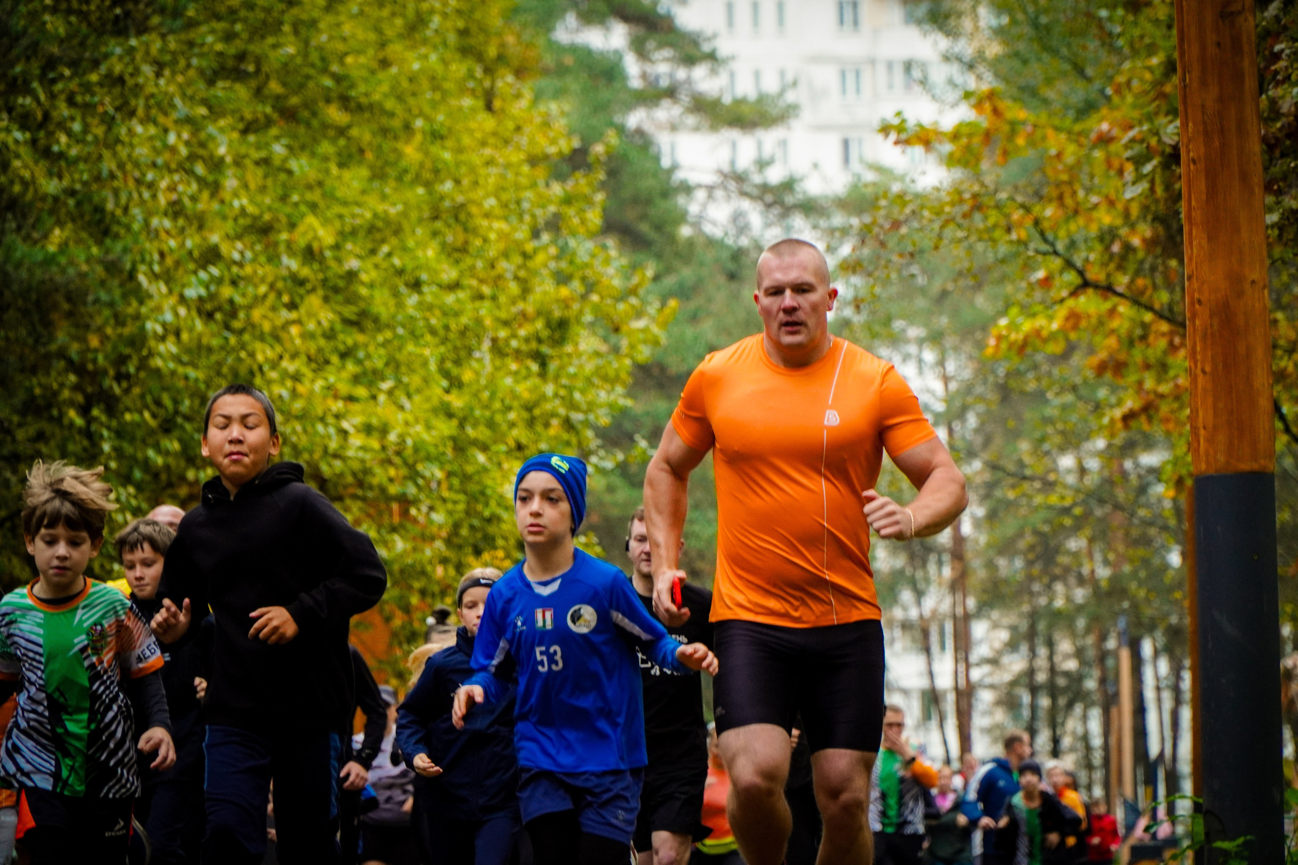100-й забег 5 вёрст Томилинский. Роман Капилюшов. Бег. Фото. Видео. г. Люберцы