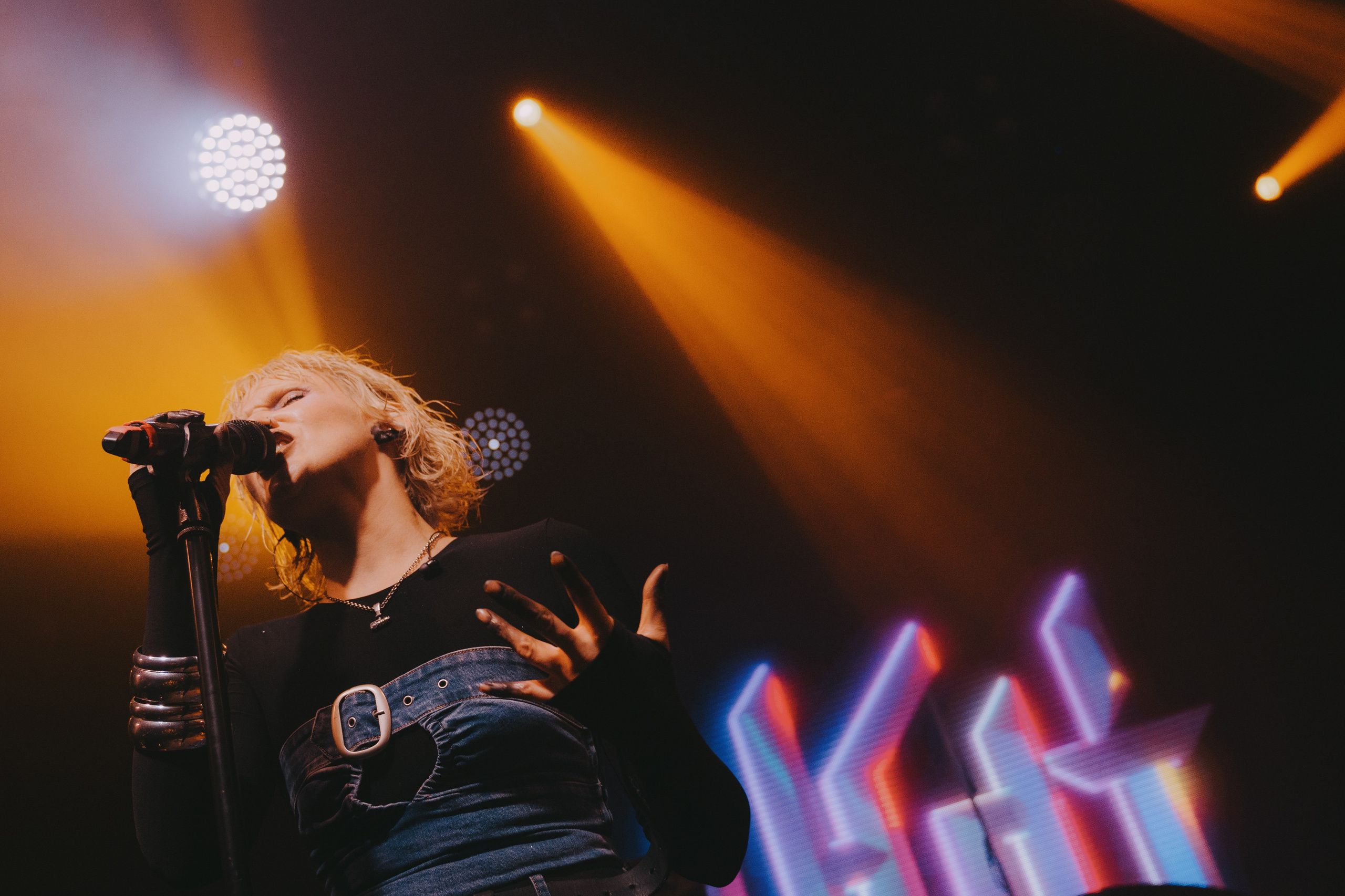 UGLI. Портретный и репортажный фотограф в Санкт-Петербурге Максим Пашков