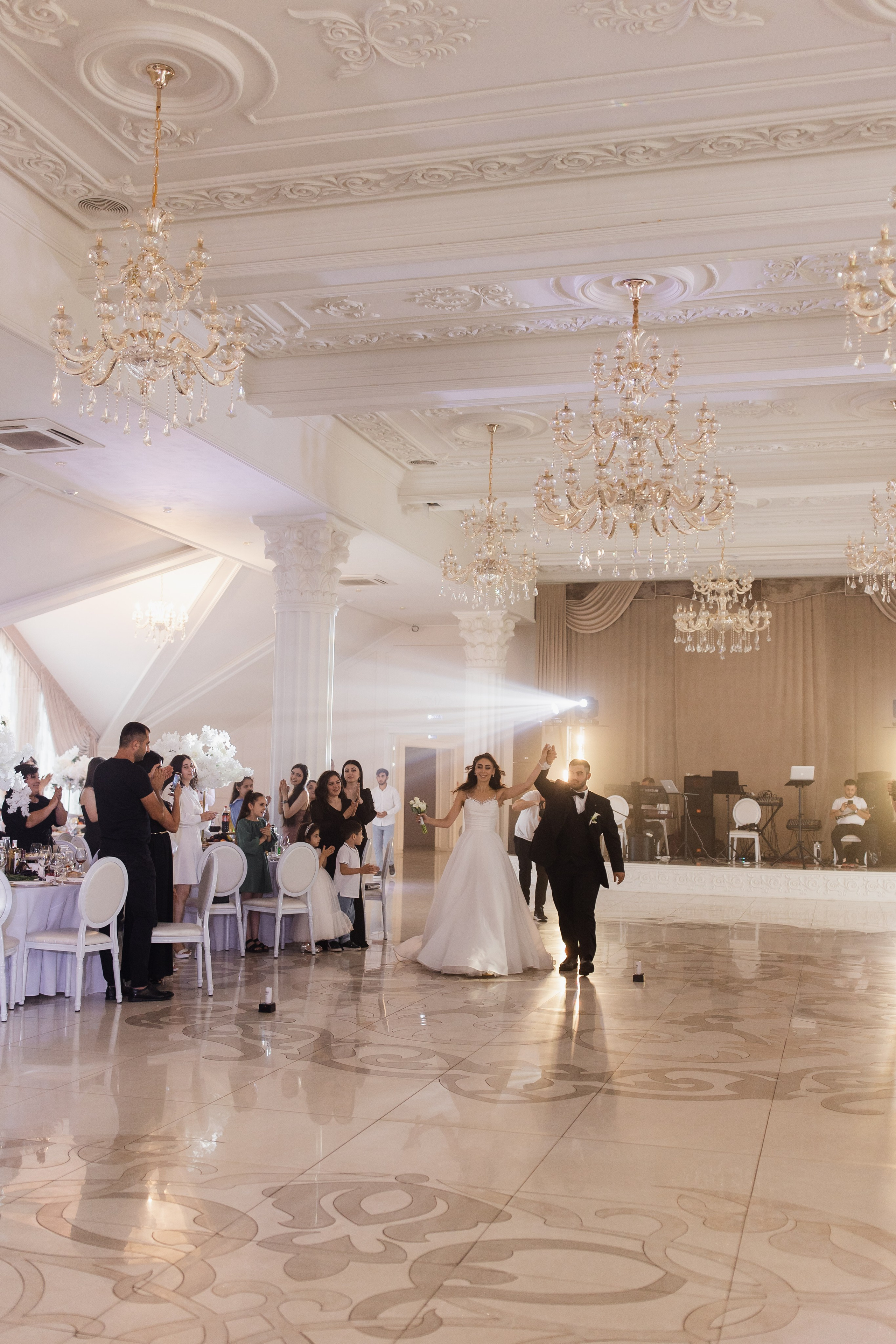 Ресторан Nikola Diamond. DDrental прокатная компания Нижний Новгород