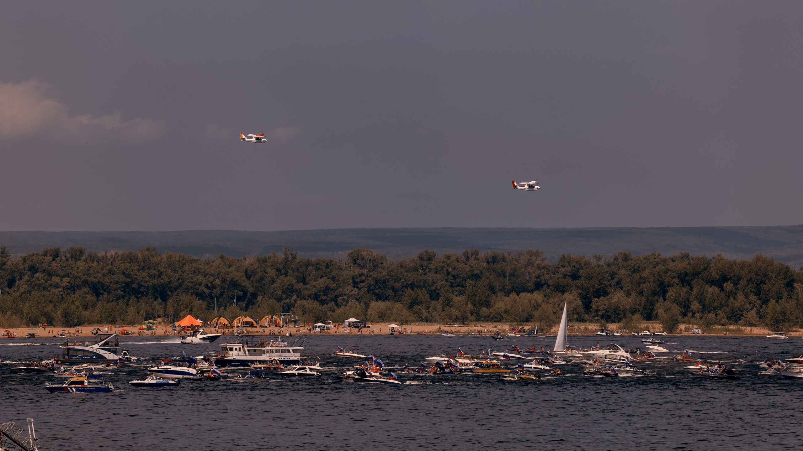 Парад судов. Фотограф в Самаре Вадим Грязнов