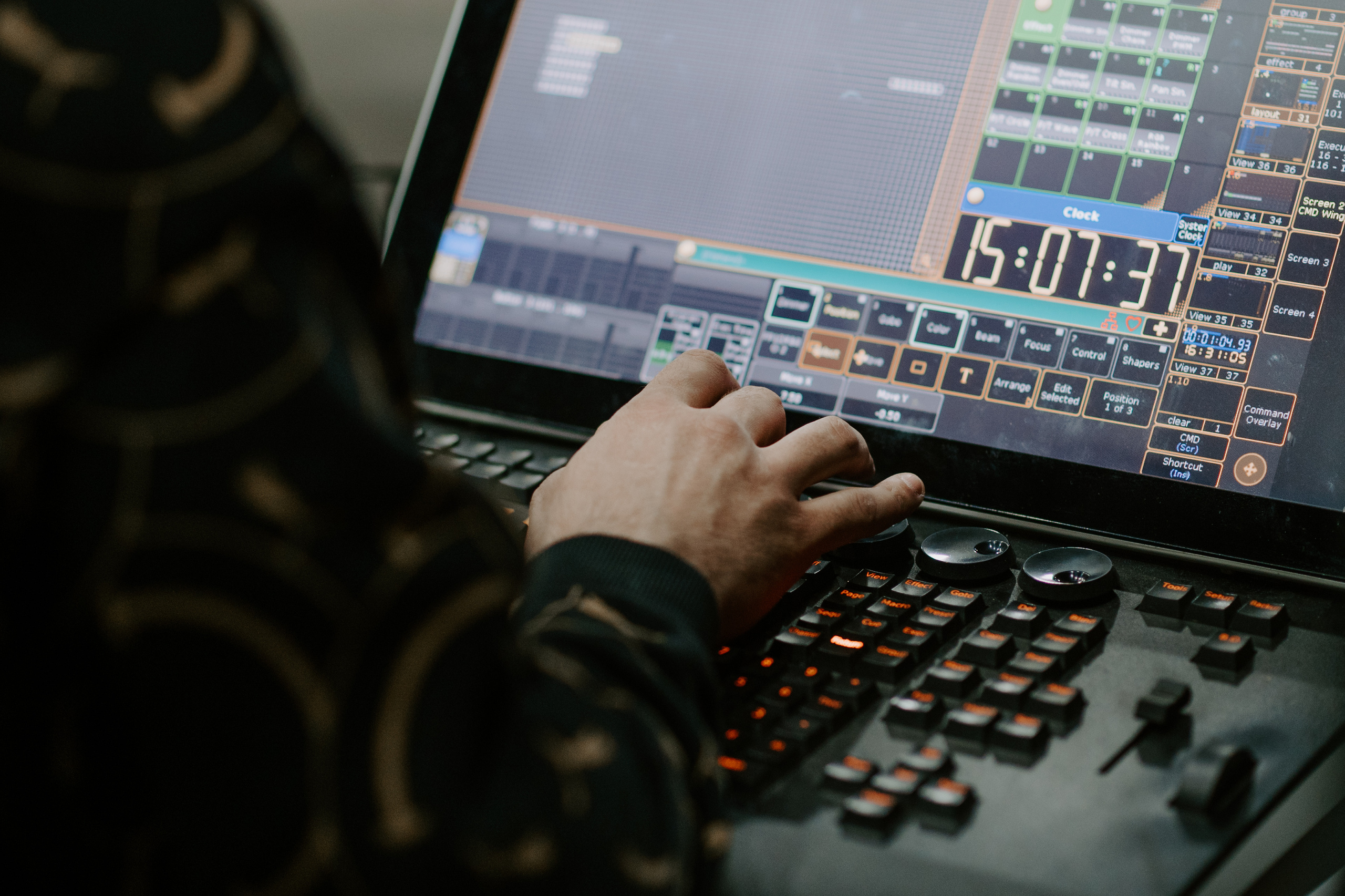 Бэкстейдж для «Неоклассика». Свадебный, репортажный и семейный фотограф в Москве Арина Зак