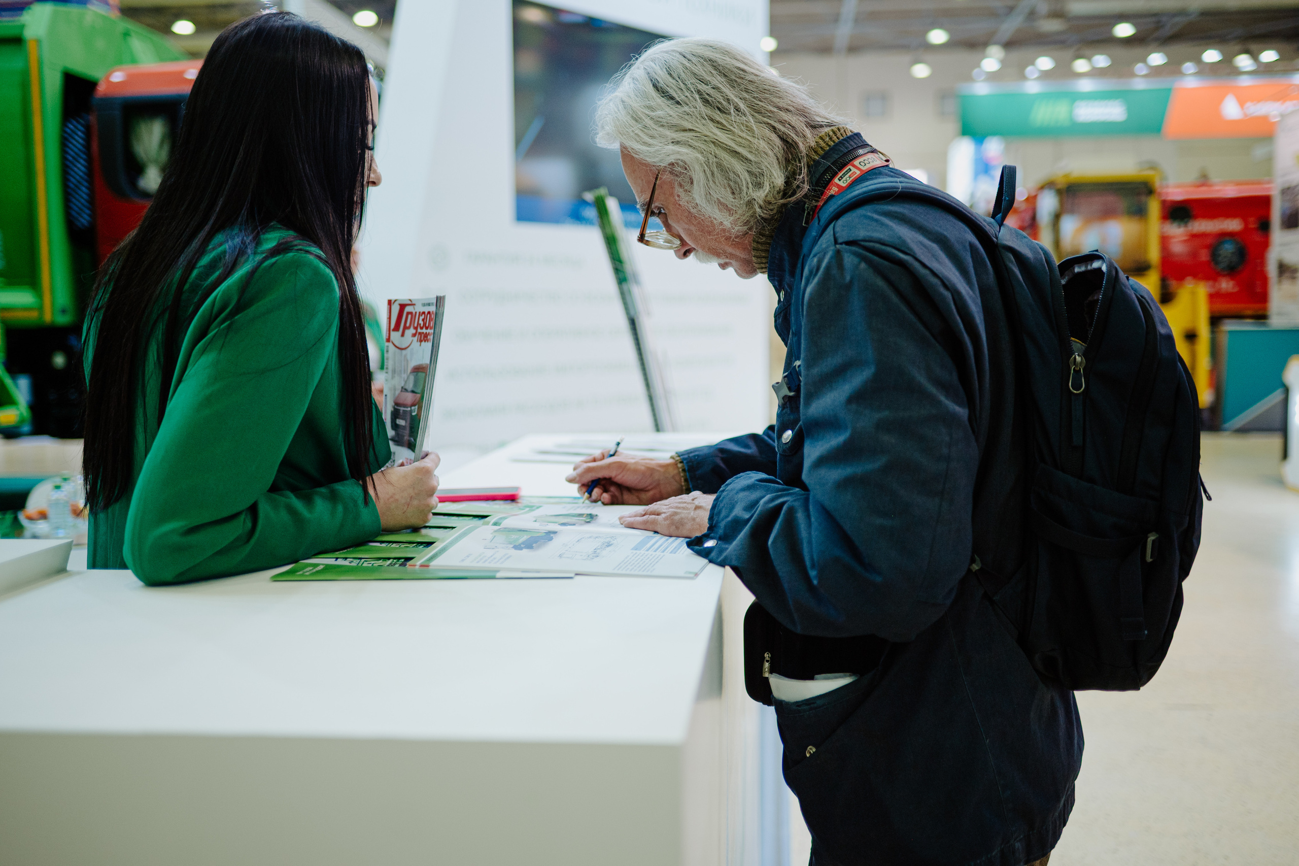 Выставка Экспоцентр «КДМ». Свадебный, репортажный и семейный фотограф в Москве Арина Зак