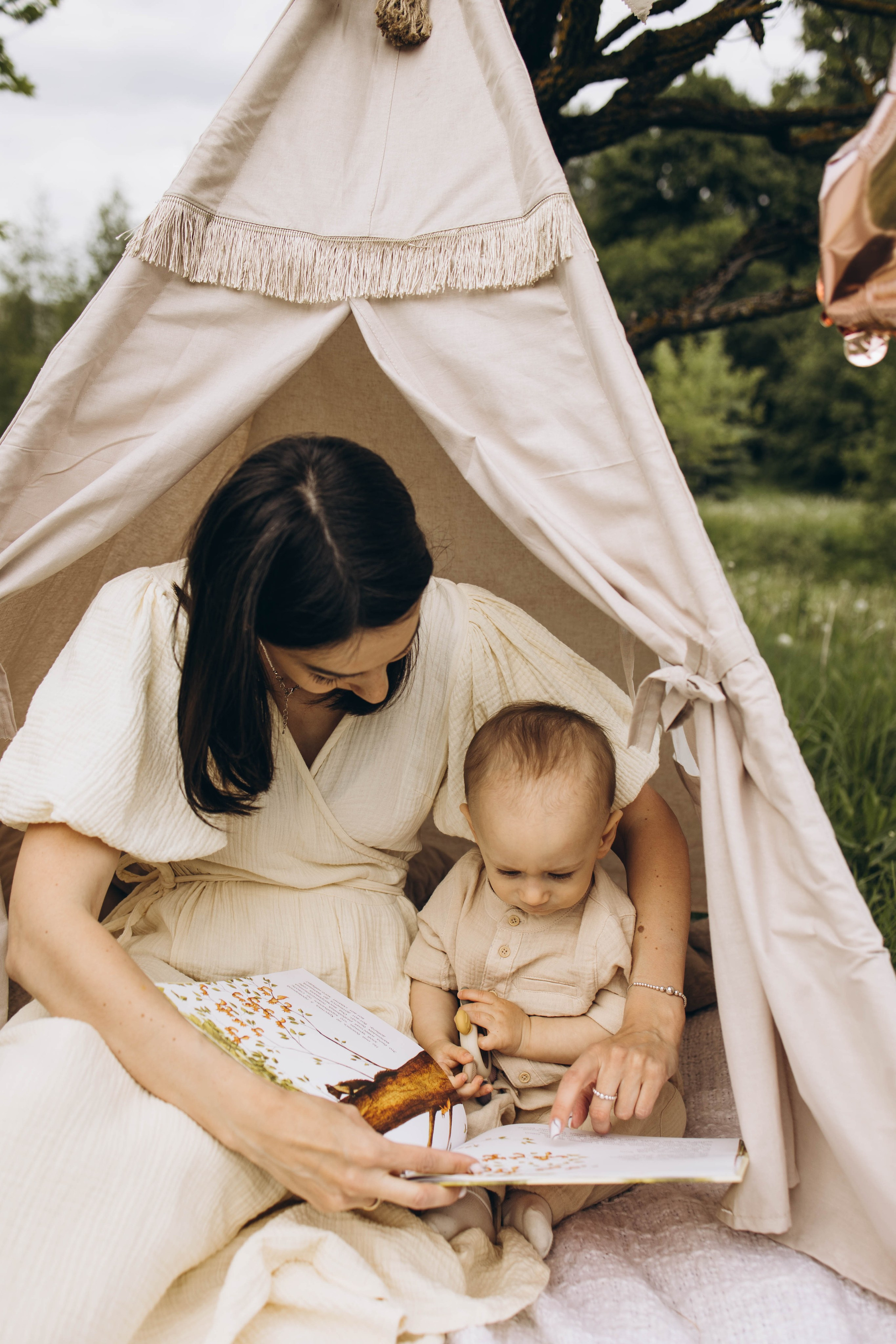 Маша, Женя, Ариана и Мирон. Семейный фотограф в Москве Виктория Ястребинская
