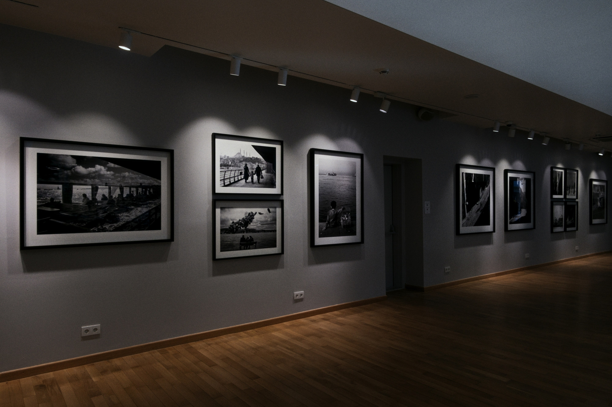 Beyoğlu x Karakoy, Istanbul / Türkey AW26. Фотограф Юрин Евгений