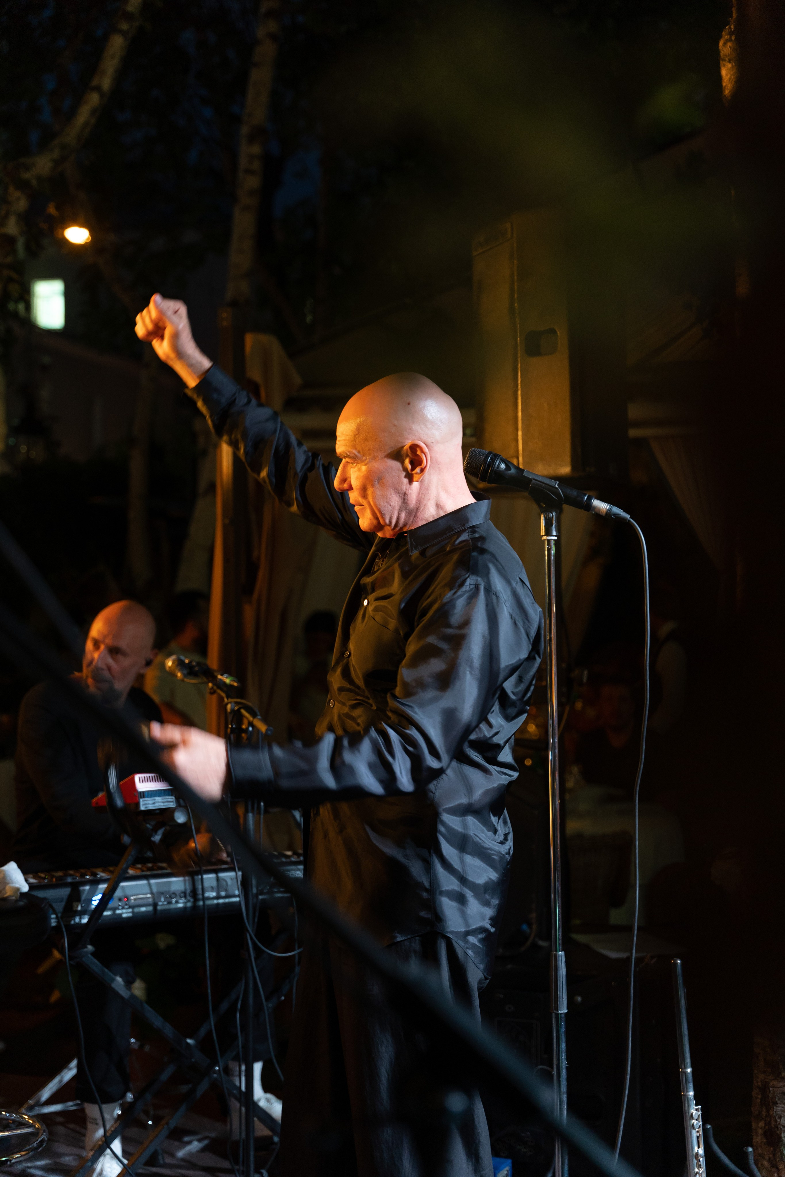 BUTLER открытие летней веранды: выступление группы «Моральный кодекс». Портретный и репортажный фотограф в Москве Разуменко Роман