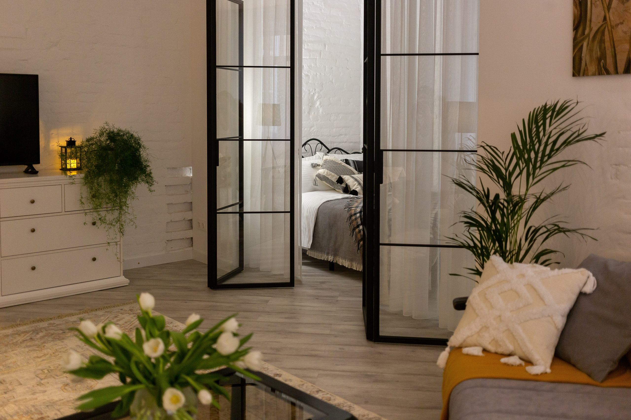 Двухкомнатная Желтый. Репортажный фотограф Анастасия Головко