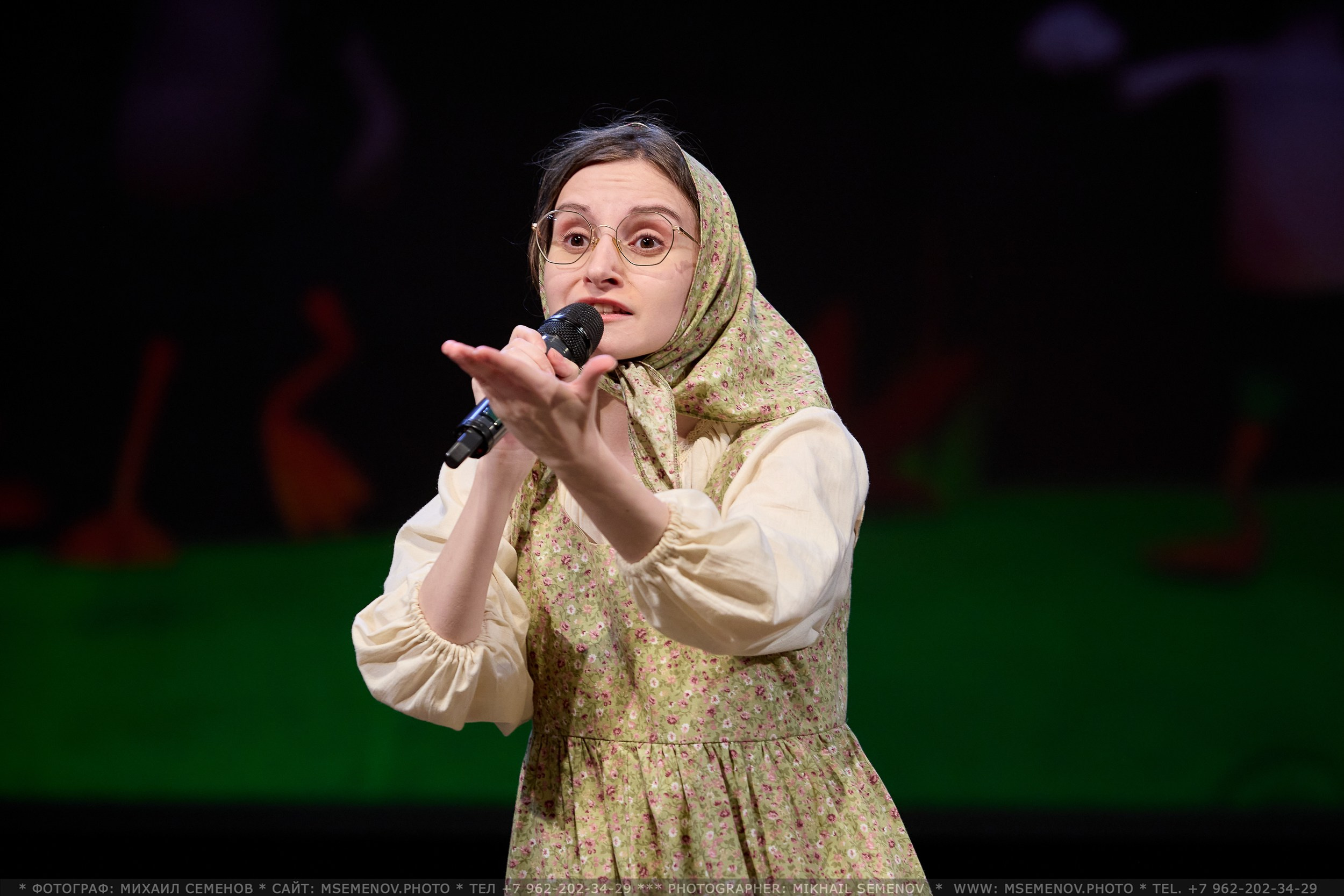 Концерт «Веселая семейка». Photographer for business Mikhail Semenov. Aqua photo studio, photo school