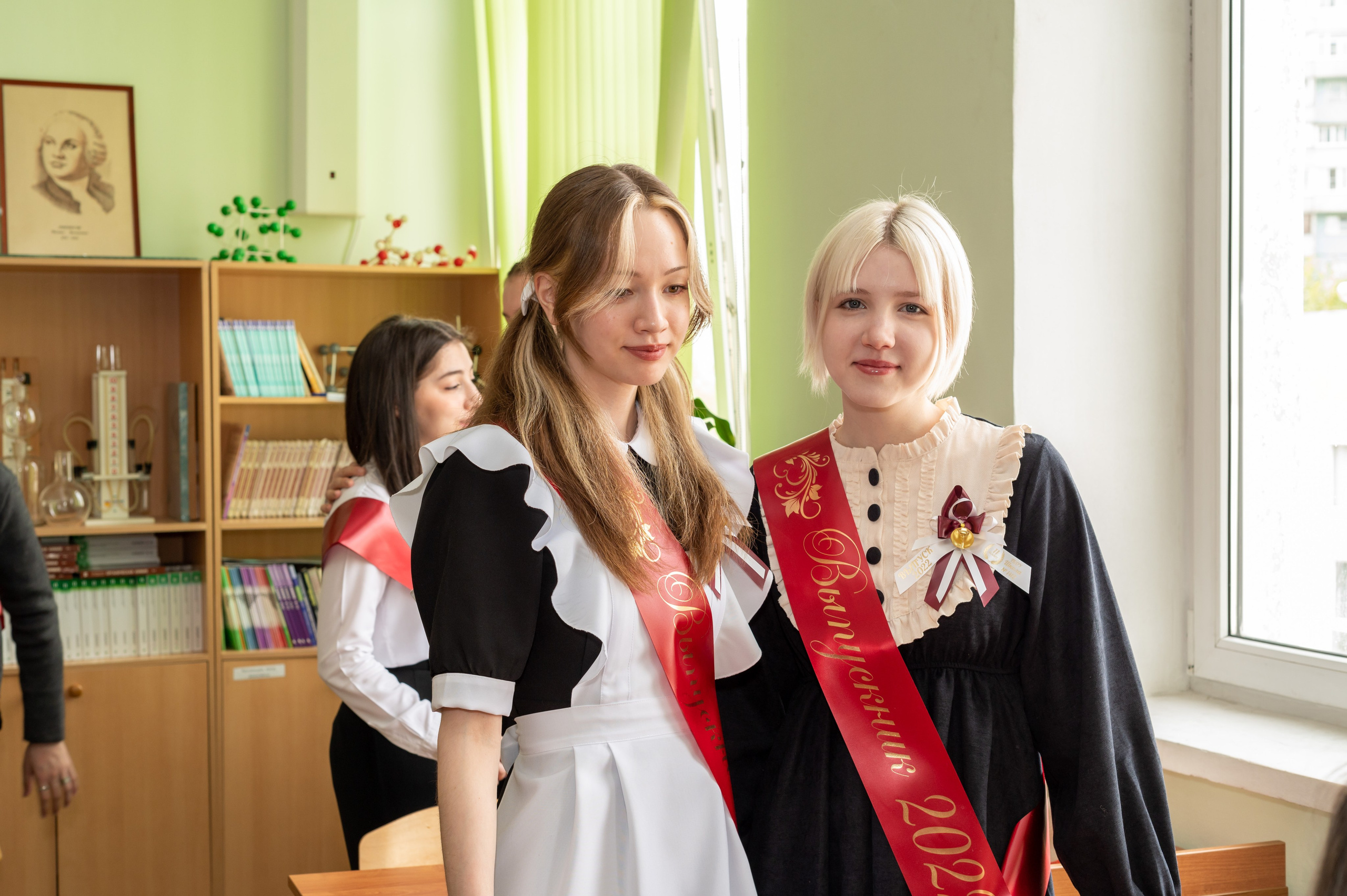 Последний звонок Школа 1412. Детский и семейный фотограф г. Москва Оксана Катаджи