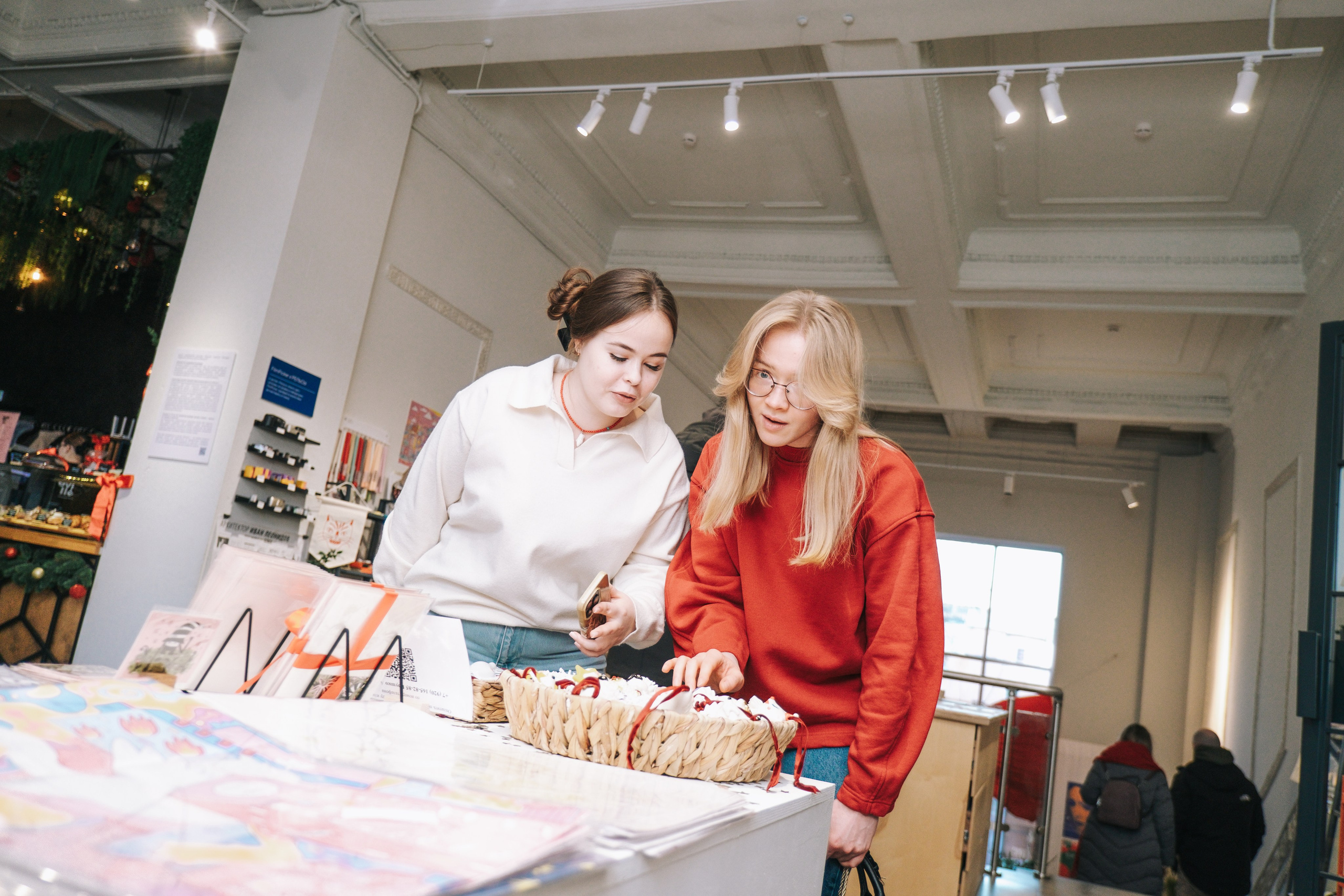 НОВОГОДНИЙ РЕЛЬСЫМАРКЕТ 2025. Главная