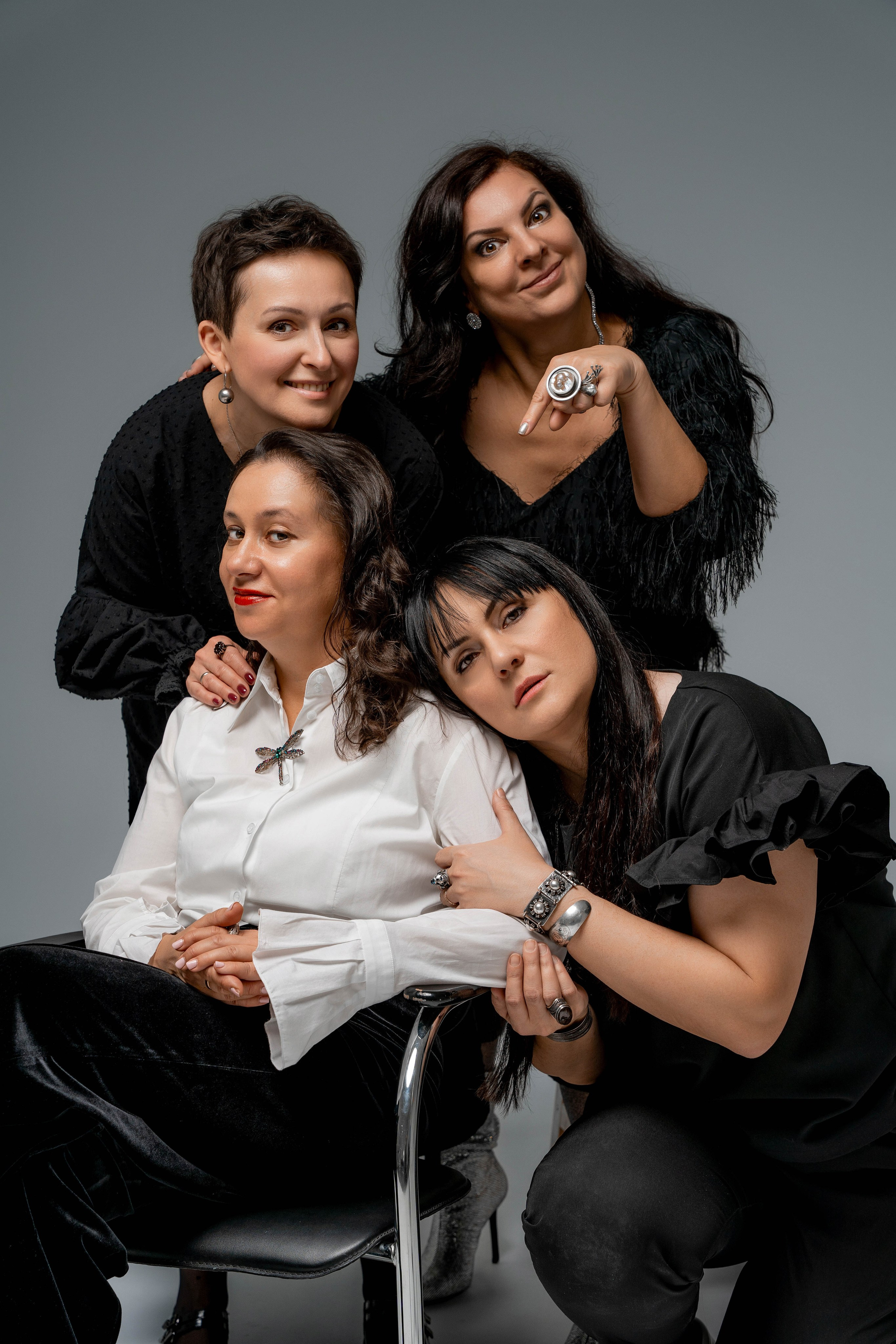 Дружеские фотосессии в студии. Профессиональный фотограф Ковалева Олеся