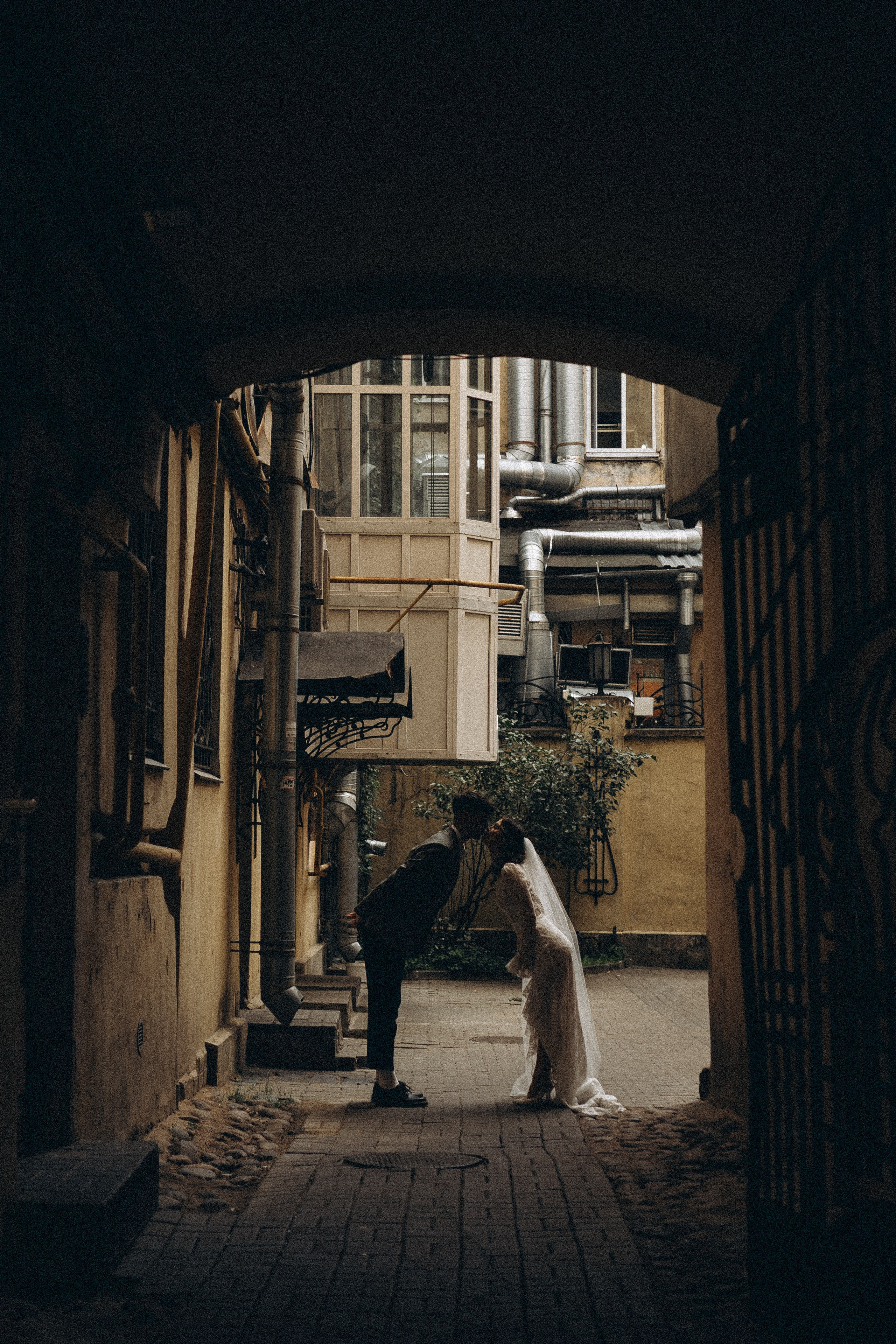 СВАДЕБНАЯ ПРОГУЛКА ВОЗЕ ИСАИКЕВСКОГО СОБОРА АСТОРИИ И ЗАКОНОДАЛЕТНОГО СОБРАНИЯ. Профессиональный фотограф, Санкт-Петербург — Виктория Богомолова