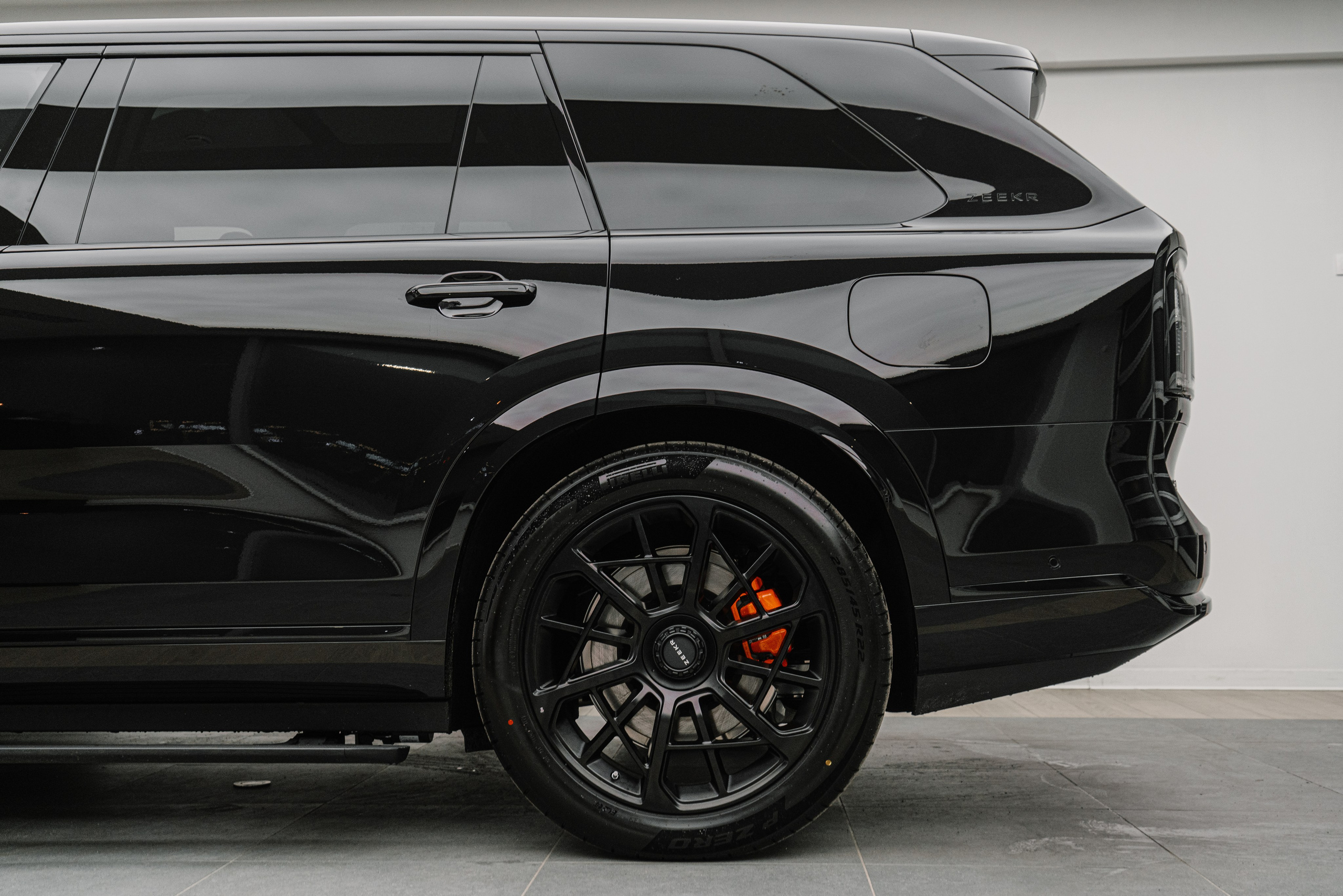 ZEEKR 9X. Фотограф Рома М