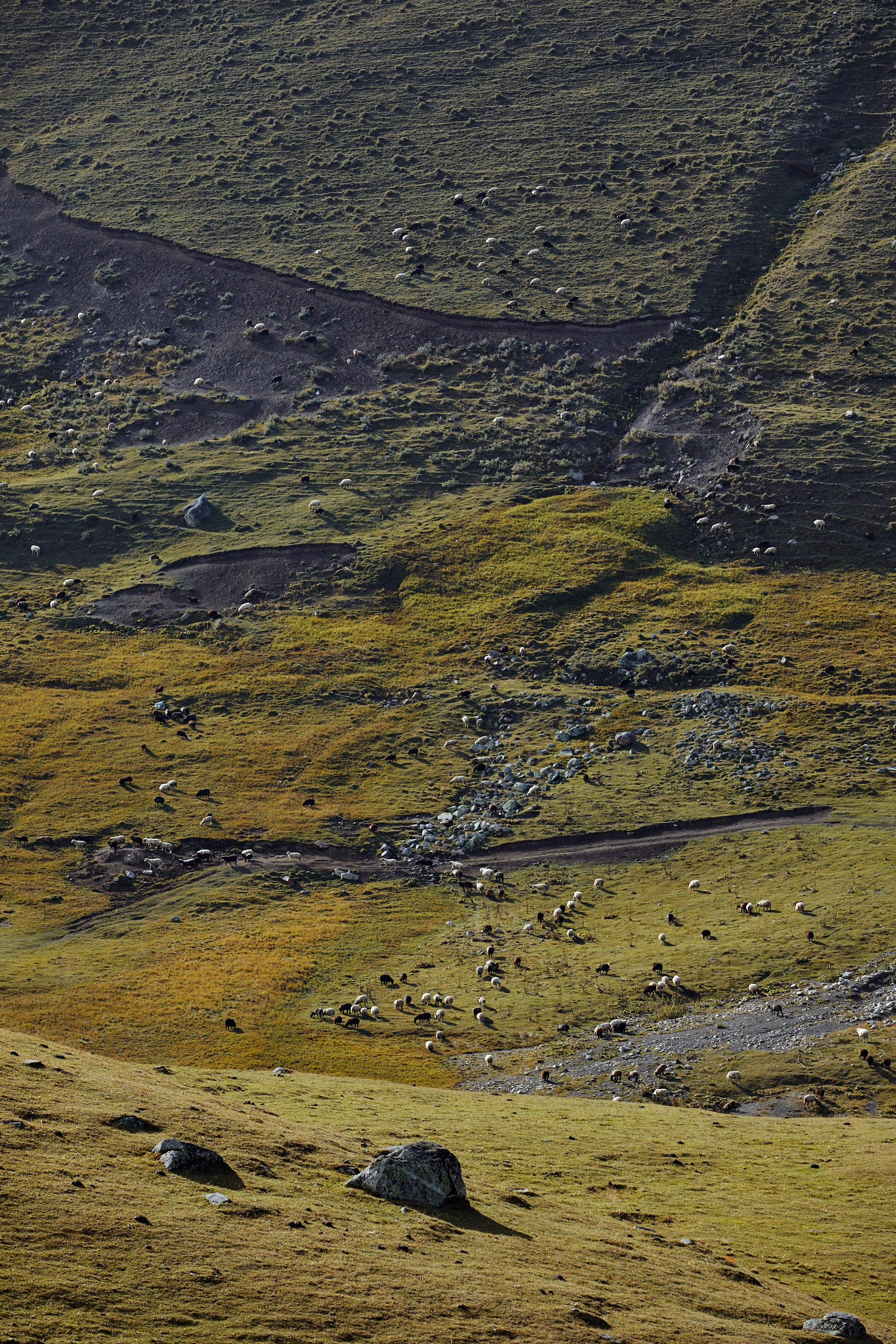 Озеро Гийбашкель. Фотограф Продюсер в горах КБР / Москва  Нальчик Горы