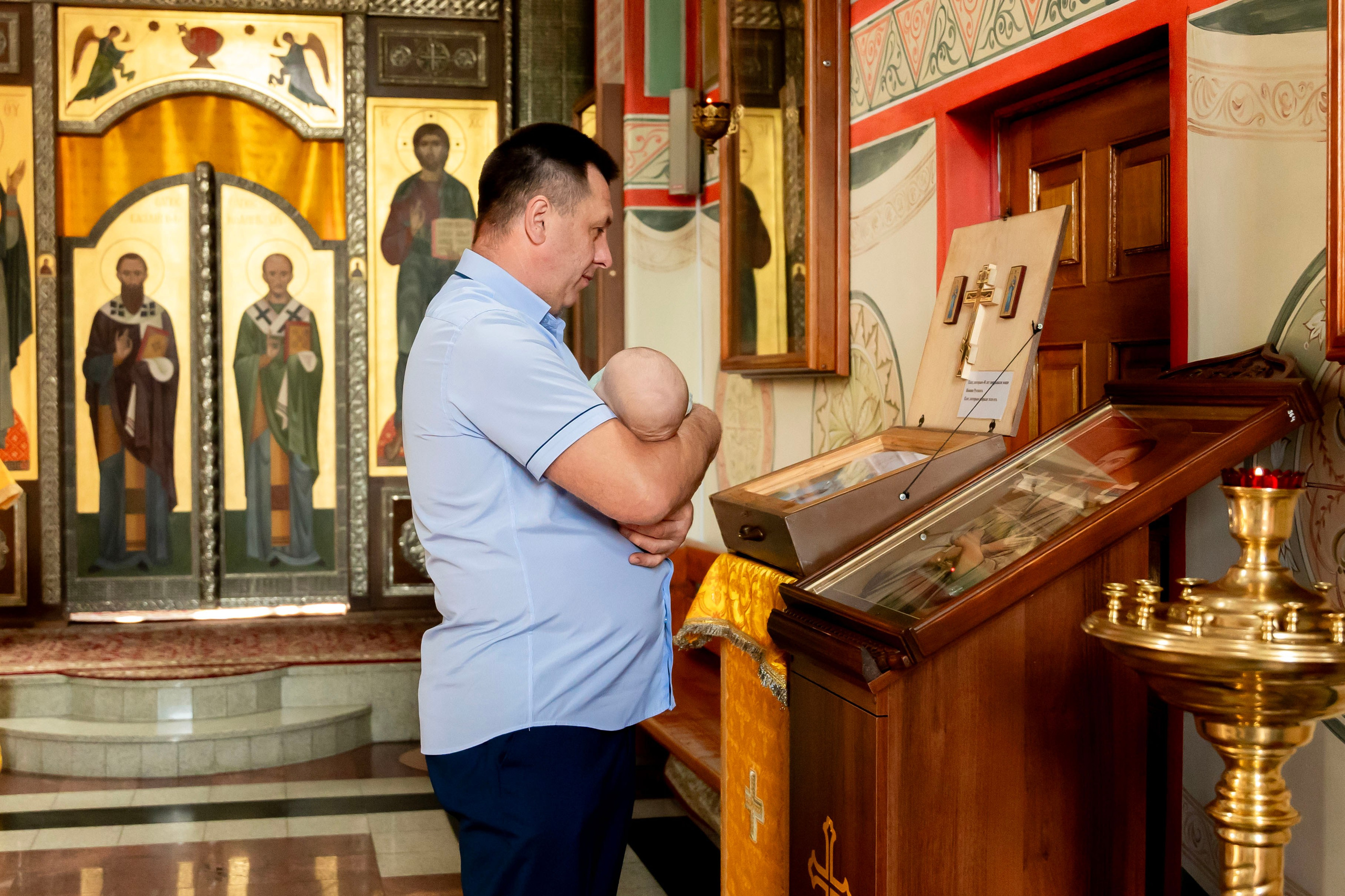 Крещение Льва. Фотограф Юлия Попова