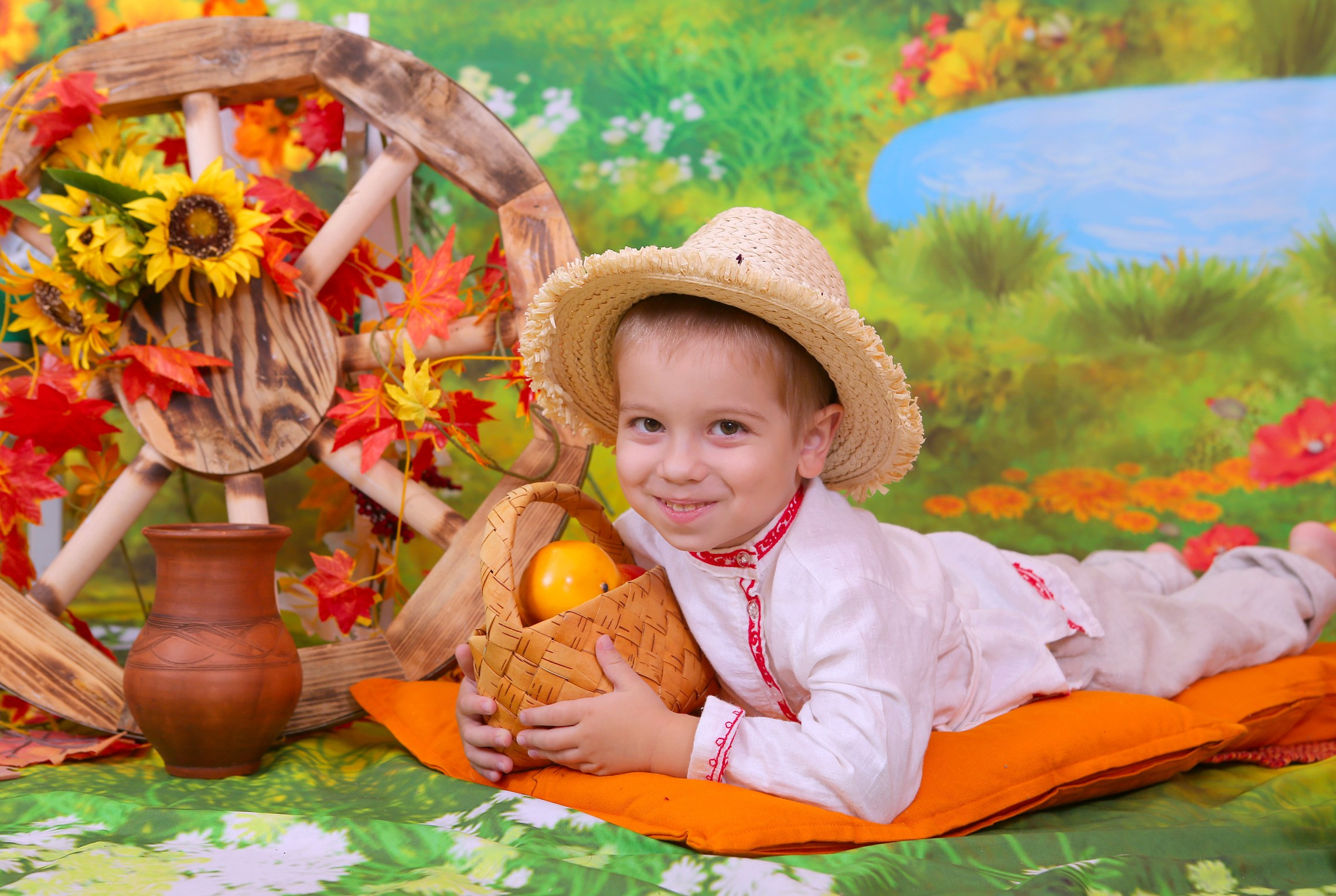 Студия детской и семейной фотографии 12кадров