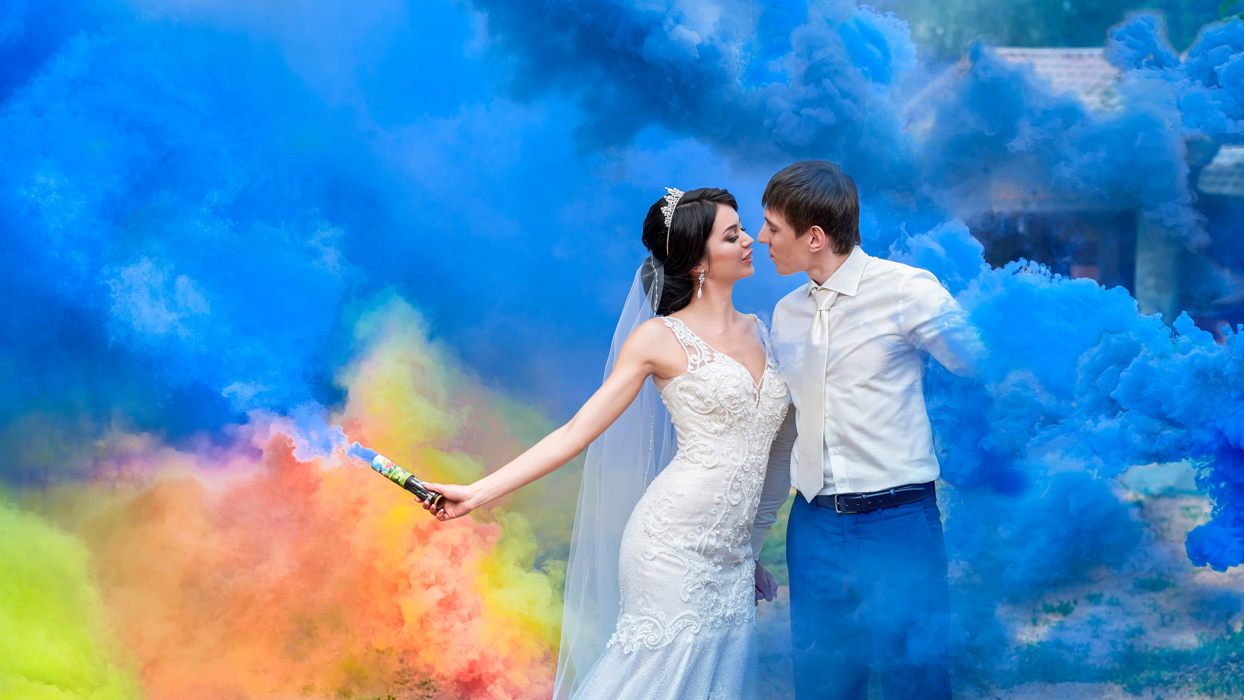 Свадебная Фотосессия в г. казани | Фотограф на Свадьбу в г. Казани Фотограф Садег Азарми тел. +79172288430 ✔ Сборы невесты и жениха✔ Утро невесты (детали, эмоции, подготовка)✔ Репортажная съёмка ЗАГСа и выездной регистрации✔ Свадебная прогулка✔ Фотосъёмка банкета и вечеринки✔ Креативные и тематические свадьбы✔ Свадьба на природе (лайфстайл)✔ Девичники и мальчишники