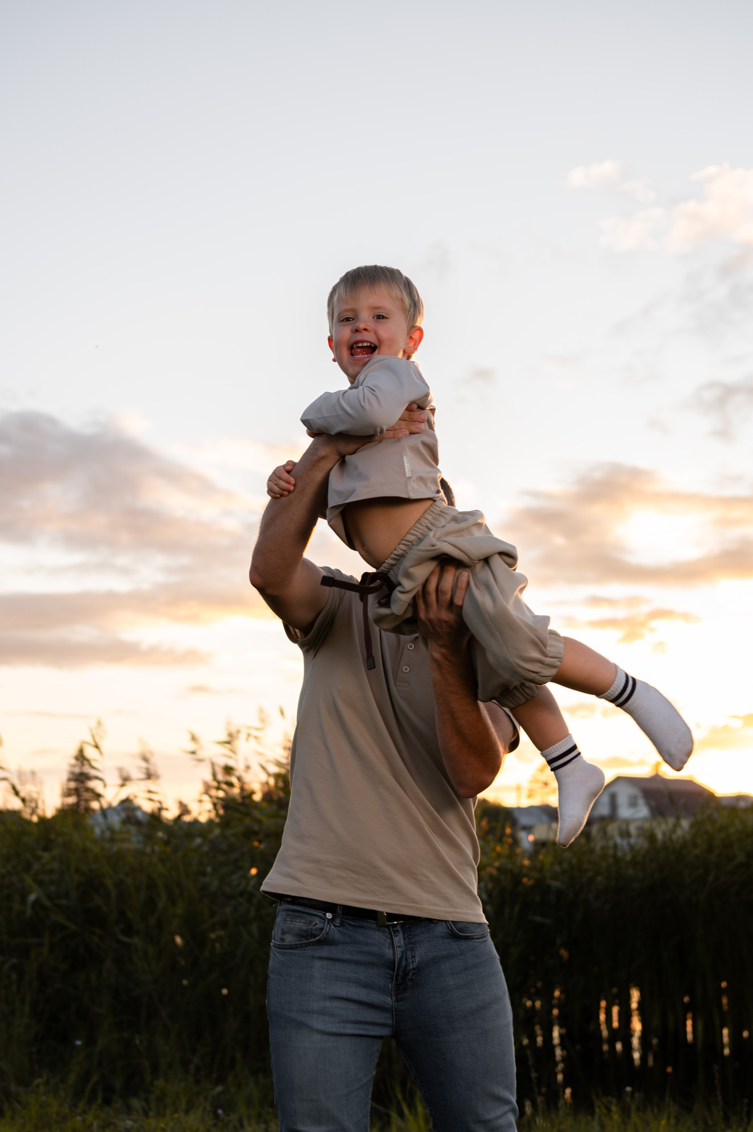 Саша, Антон и Мирон. Главная