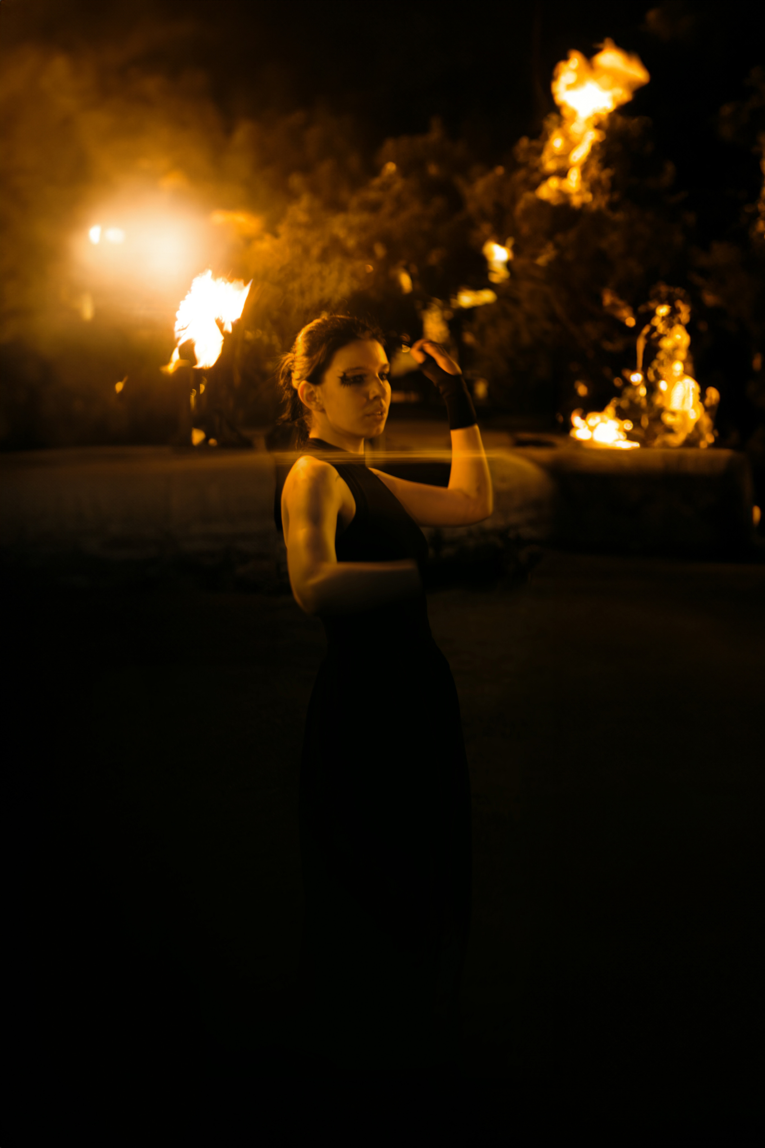 FIRESHOW. ALEXANDER VESELKOV — ФОТОГРАФ | NFT ARTIST | РЕЖИССЕР I VISUAL ARTIST