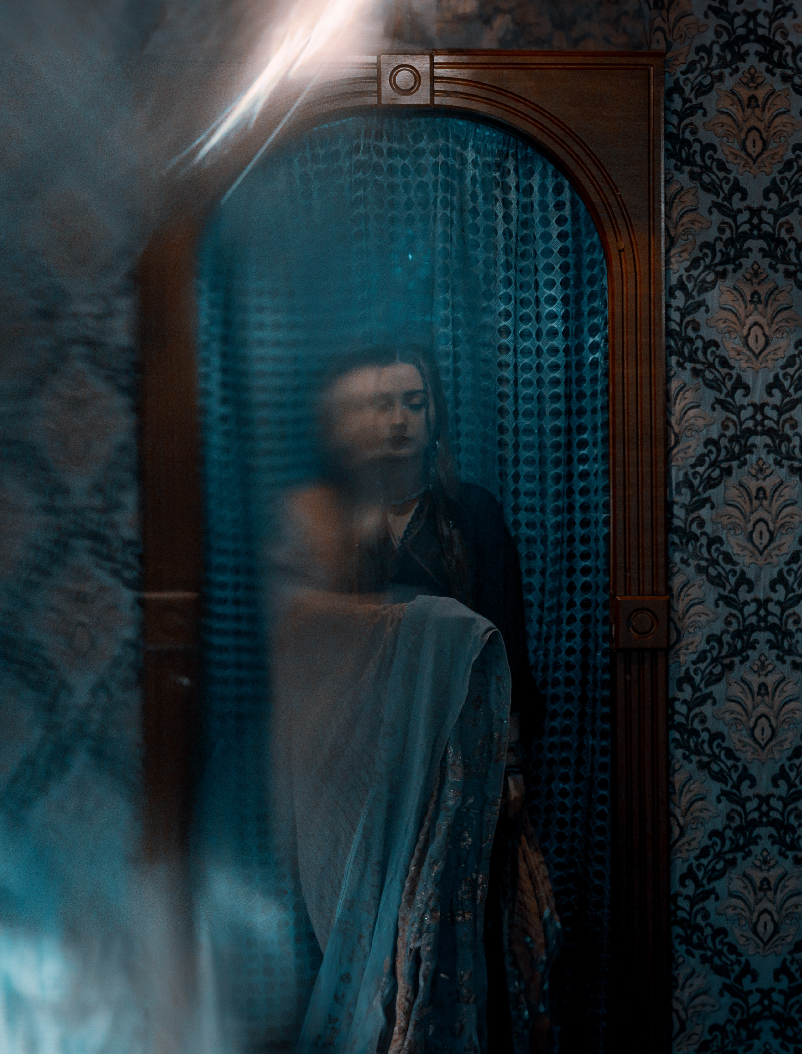 Магическая фотосессия с восточными нотами в индийском кафе "Кашмир" для таинственной девушки, обрамленной загадочностью. Автор: Alexander Veselkov - Photographer | AV.