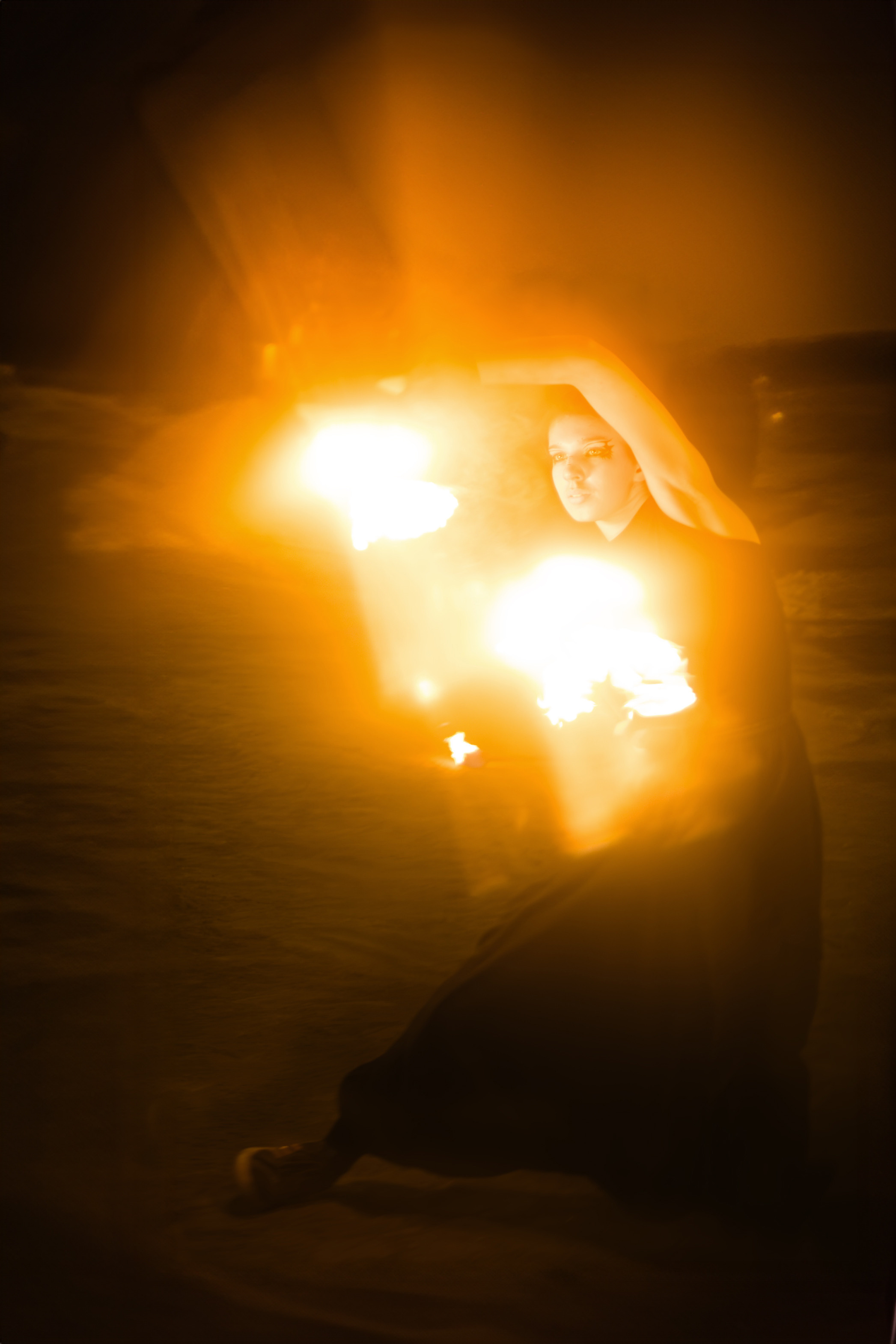 FIRESHOW. ALEXANDER VESELKOV — ФОТОГРАФ | NFT ARTIST | РЕЖИССЕР I VISUAL ARTIST