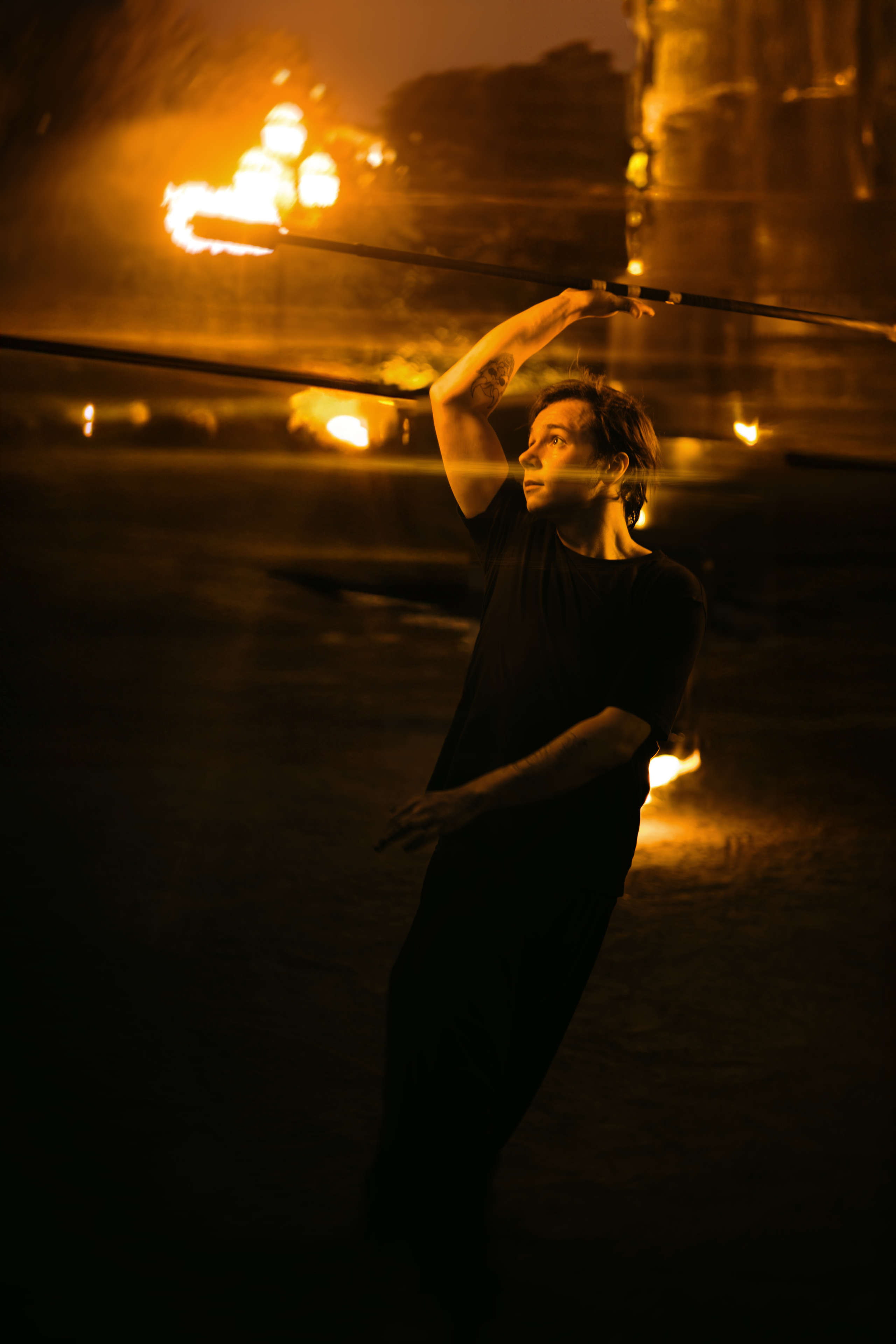 FIRESHOW. ALEXANDER VESELKOV — ФОТОГРАФ | NFT ARTIST | РЕЖИССЕР I VISUAL ARTIST