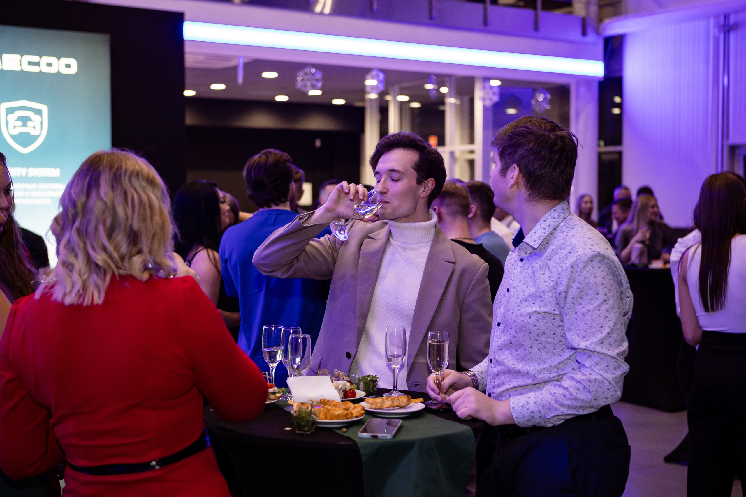 Omoda. Свадебный фотограф в СПБ | Санкт-Петербурге Анастасия Рахимгулова