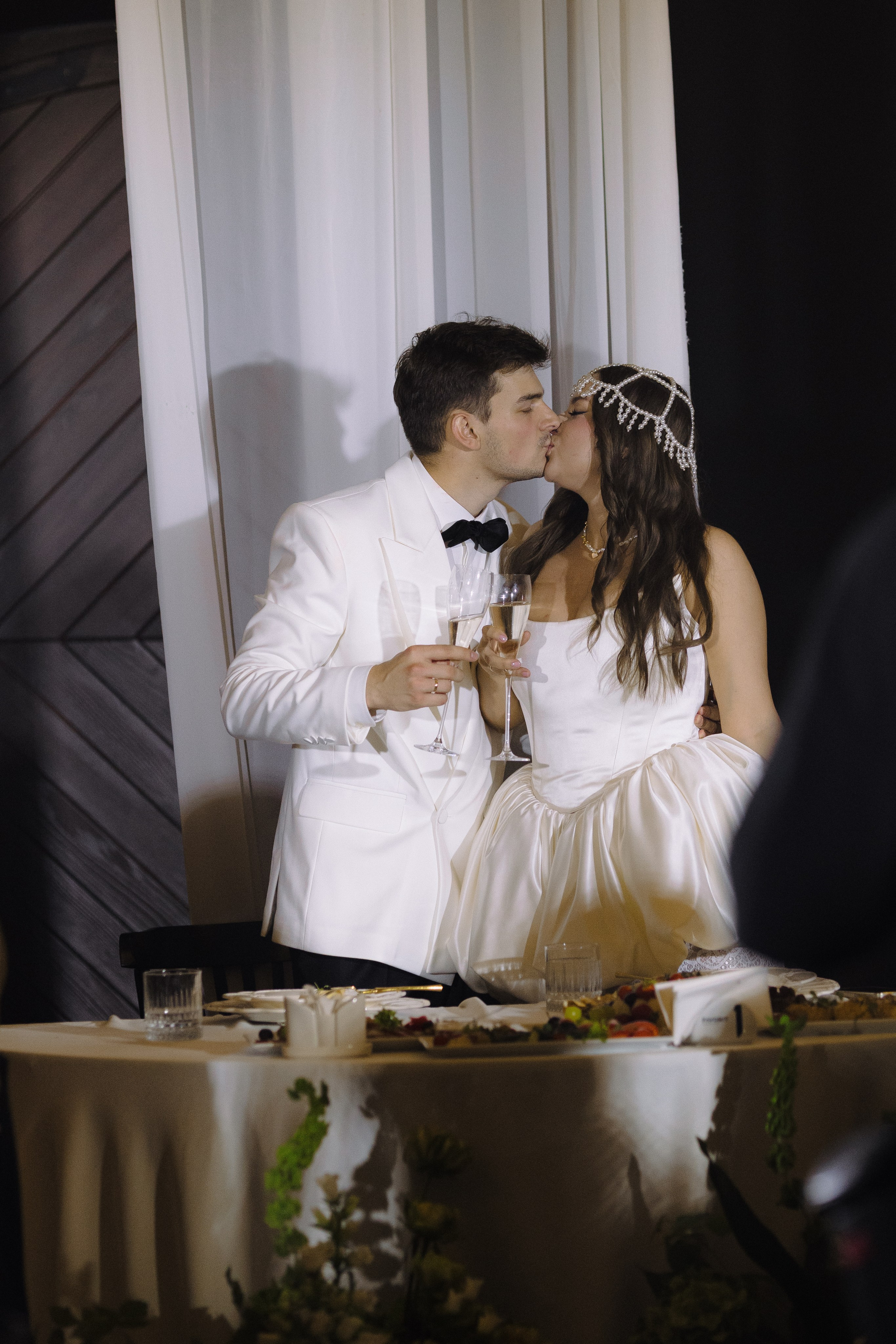 Свадебная фотосъемка в «Двор Стайки»