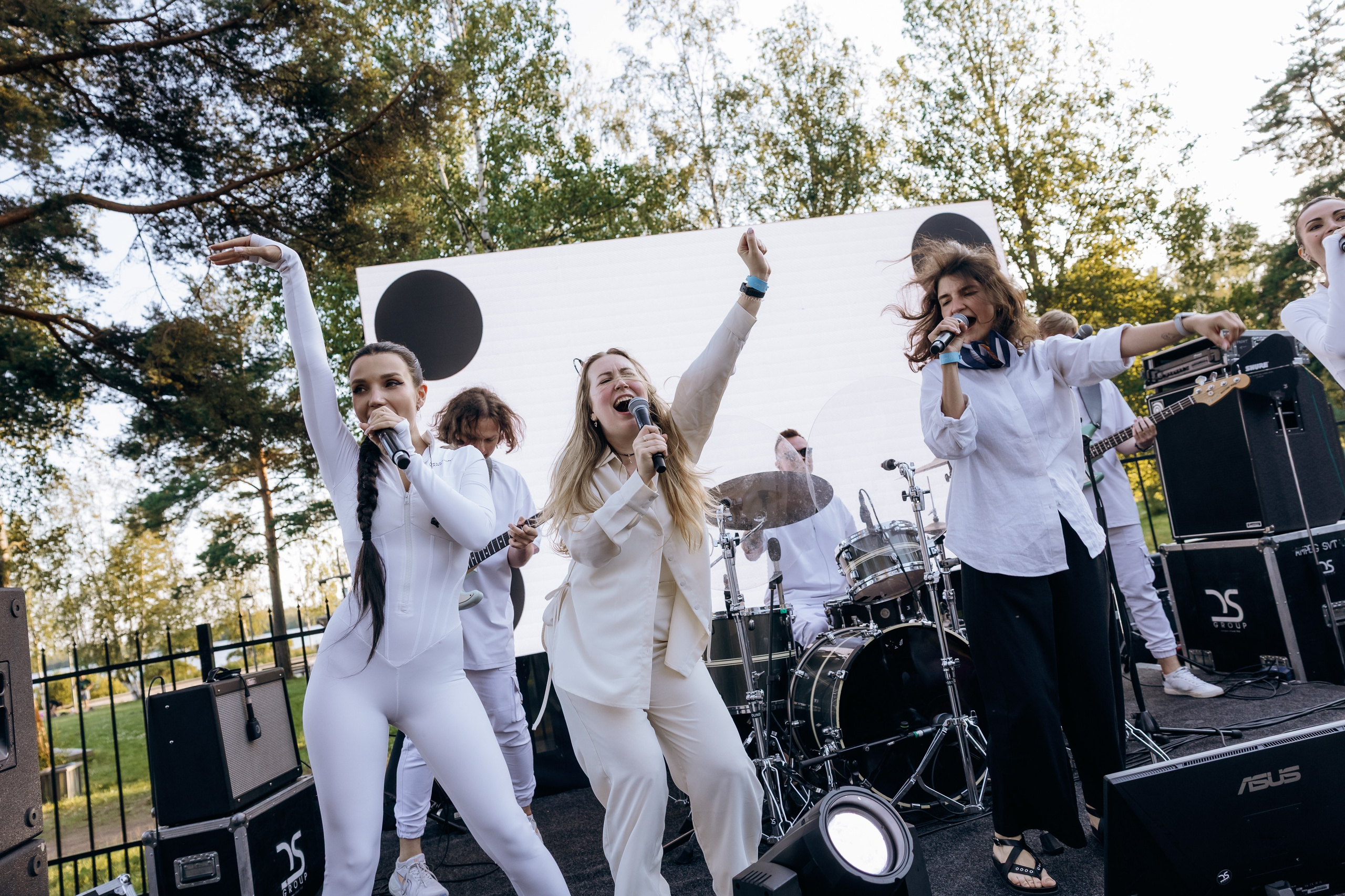 Корпоратив La Dolce Vita. Фотограф Виктория Дунаевская в Санкт Петербурге