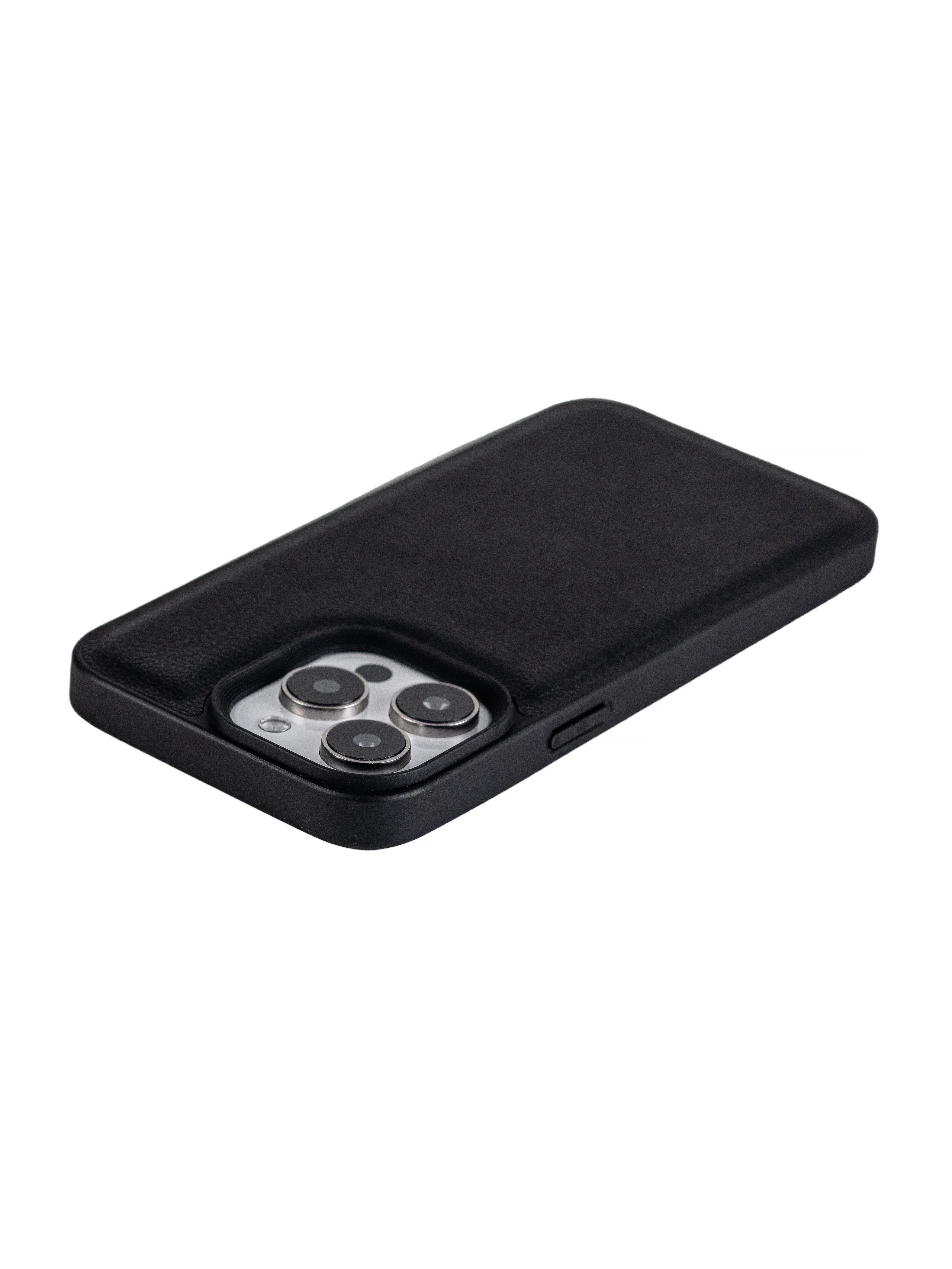 Фотосъемка чехлов для маркетплейсов. Олейник Денис — предметный фотограф, фотограф для маркетплейсов в Казани