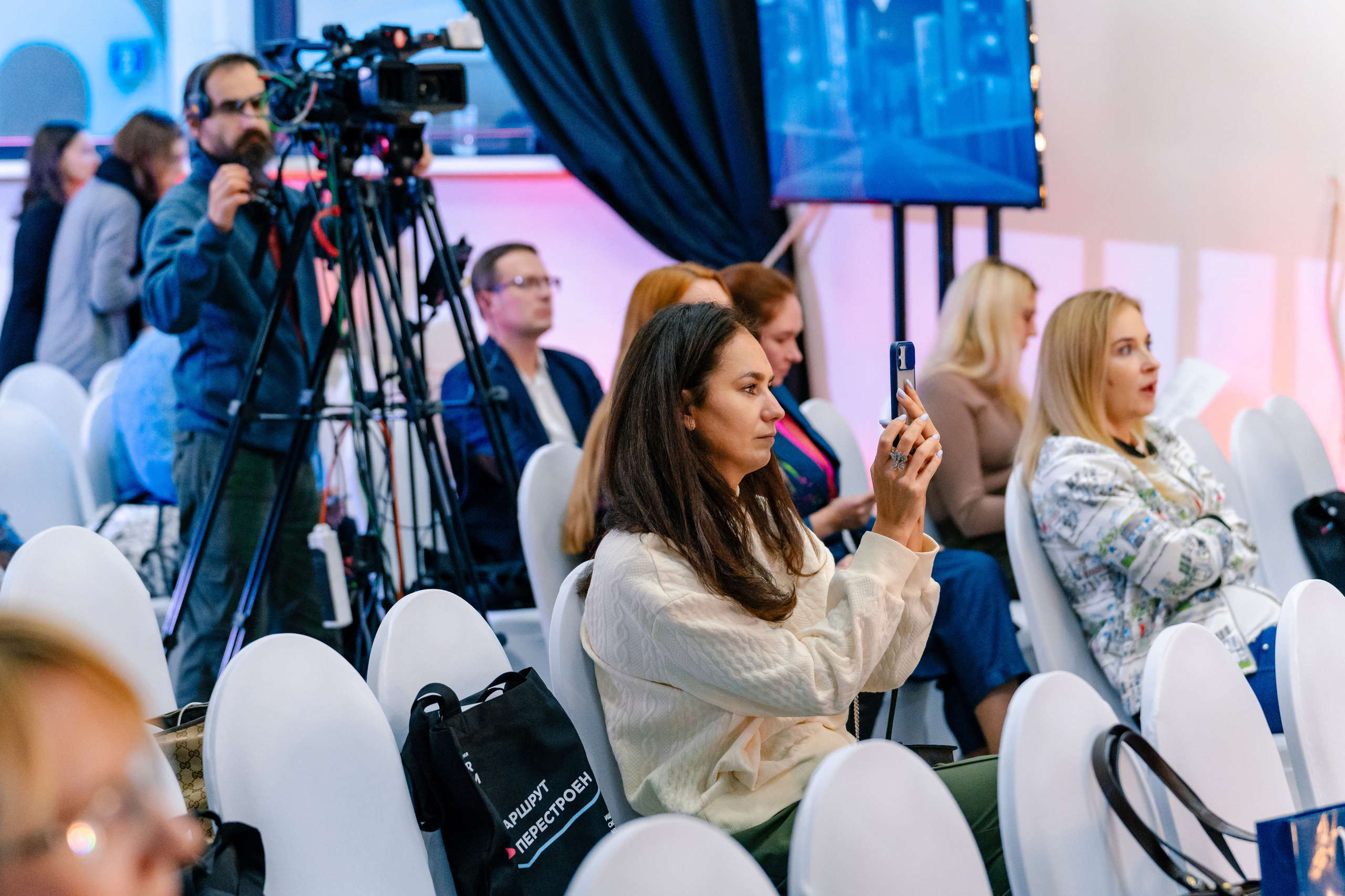 Бизнес фотограф на форум InterComm 2022