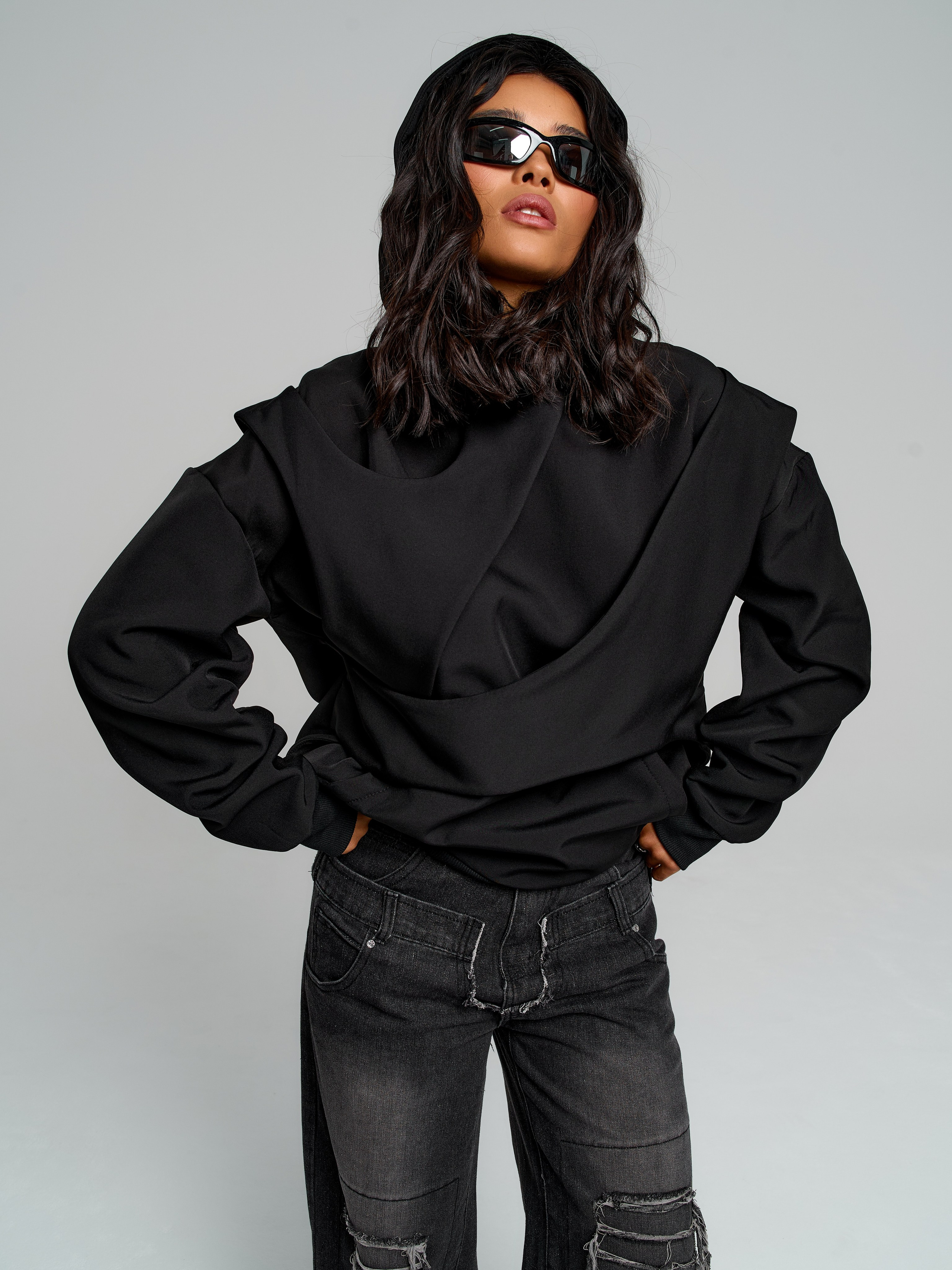 Худи. Фотограф для маркетплейсов в Москве