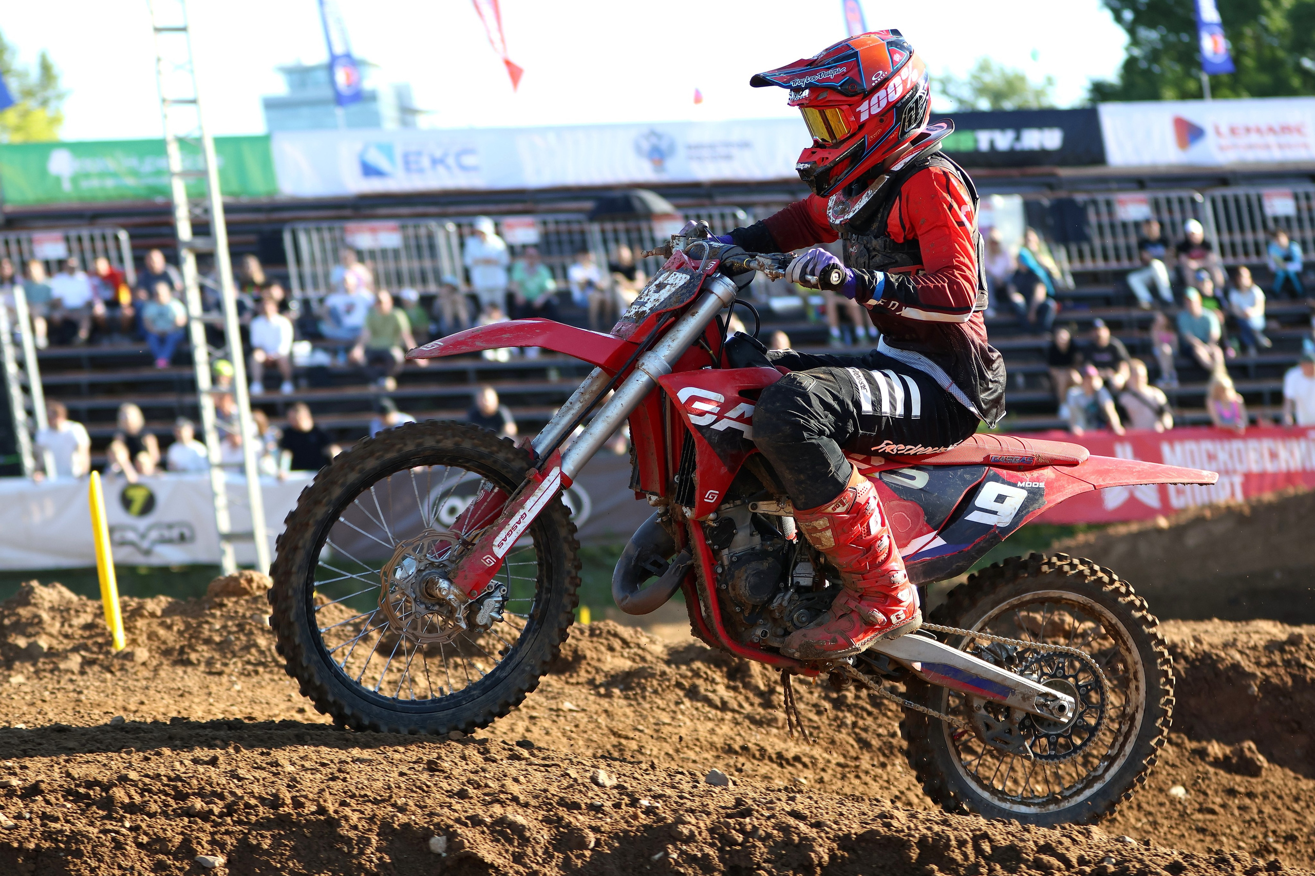 Суперкросс. 1 этап чемпионата и первенства Москвы. Спортивный и репортажный фотограф Ермакова Светлана