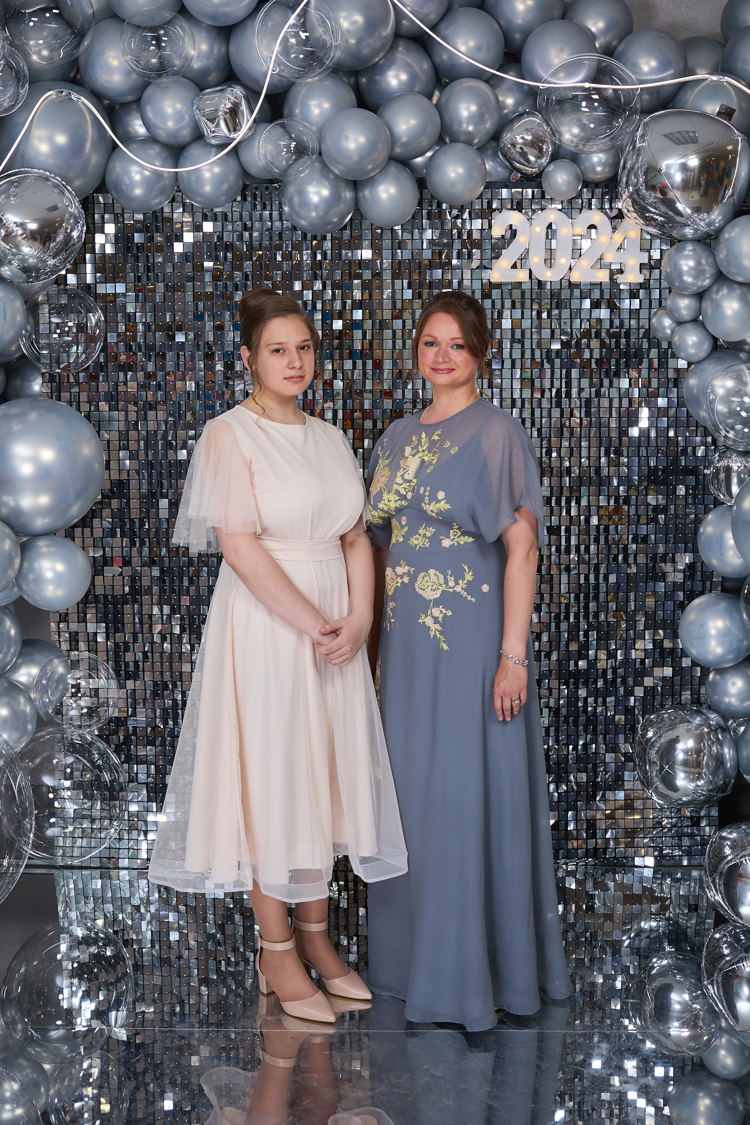 Выпускной 2024. Александр Осин — корпоративный и семейный фотограф в Москве