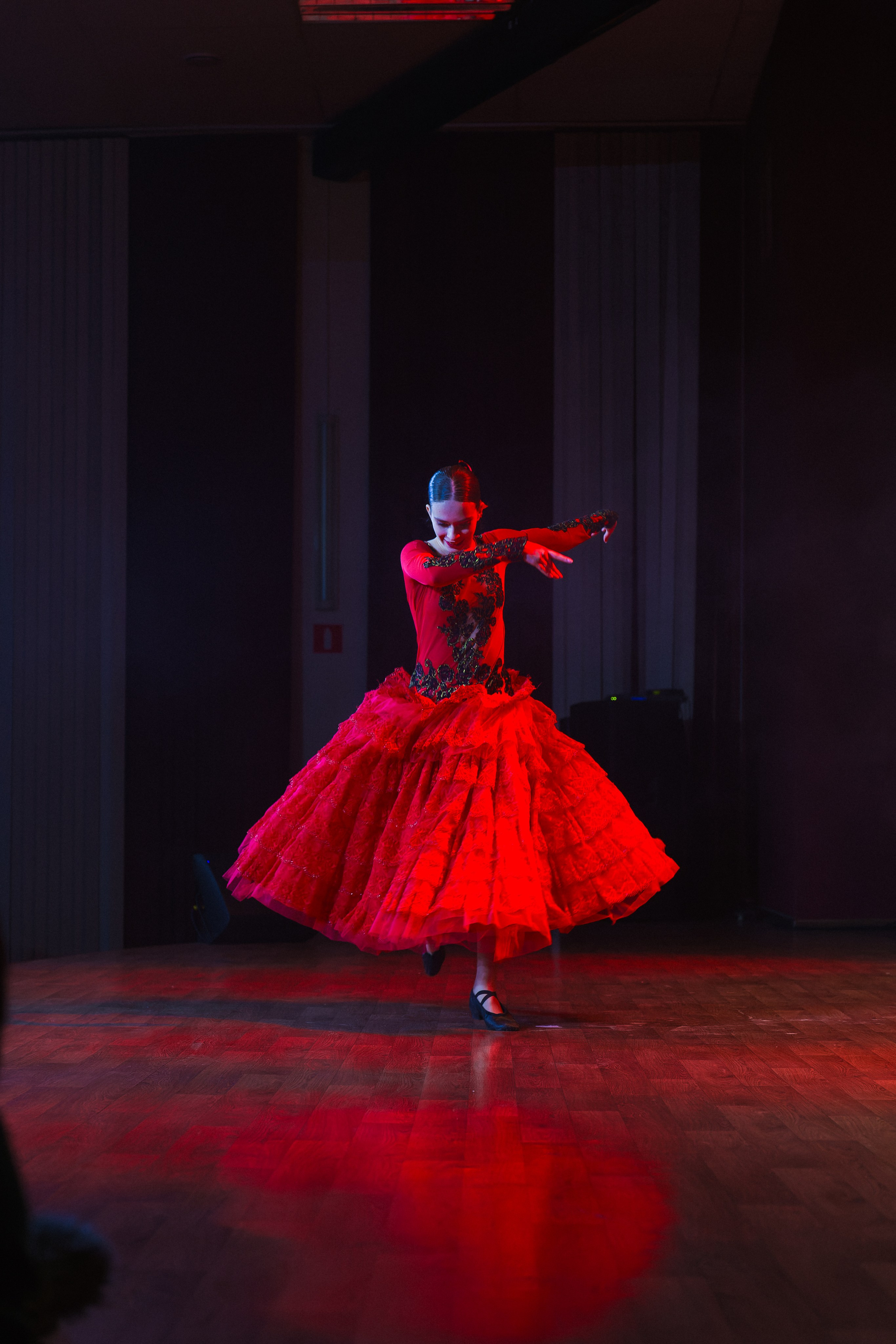 СмолГУ — Зеленое Яблоко — 2023. Танец. KiPPER Gallery — Фотограф