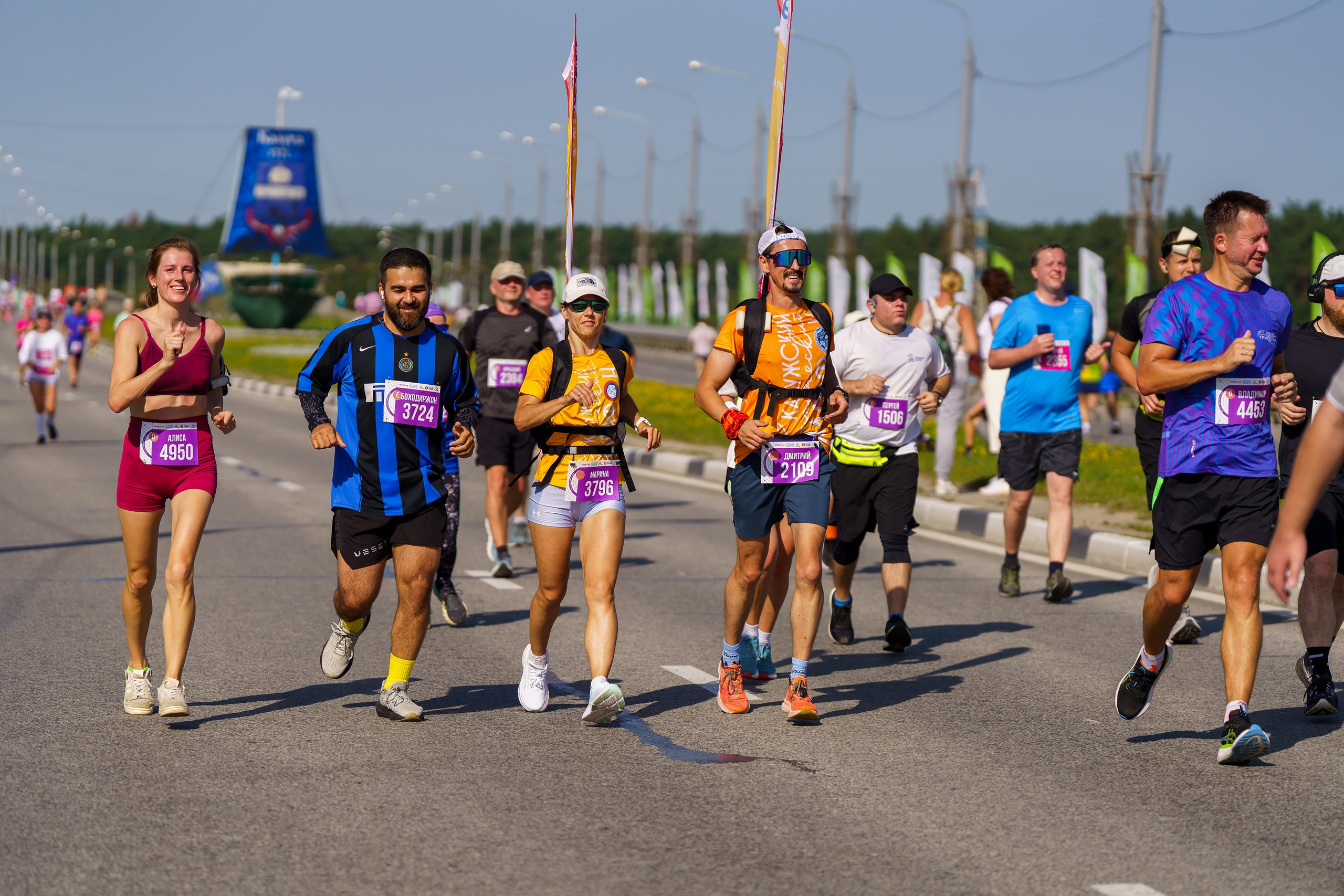 Фотографии Калужский Космический марафон 2025, Взрослые. Фотограф спортивные события, недвижимость, турбизнес