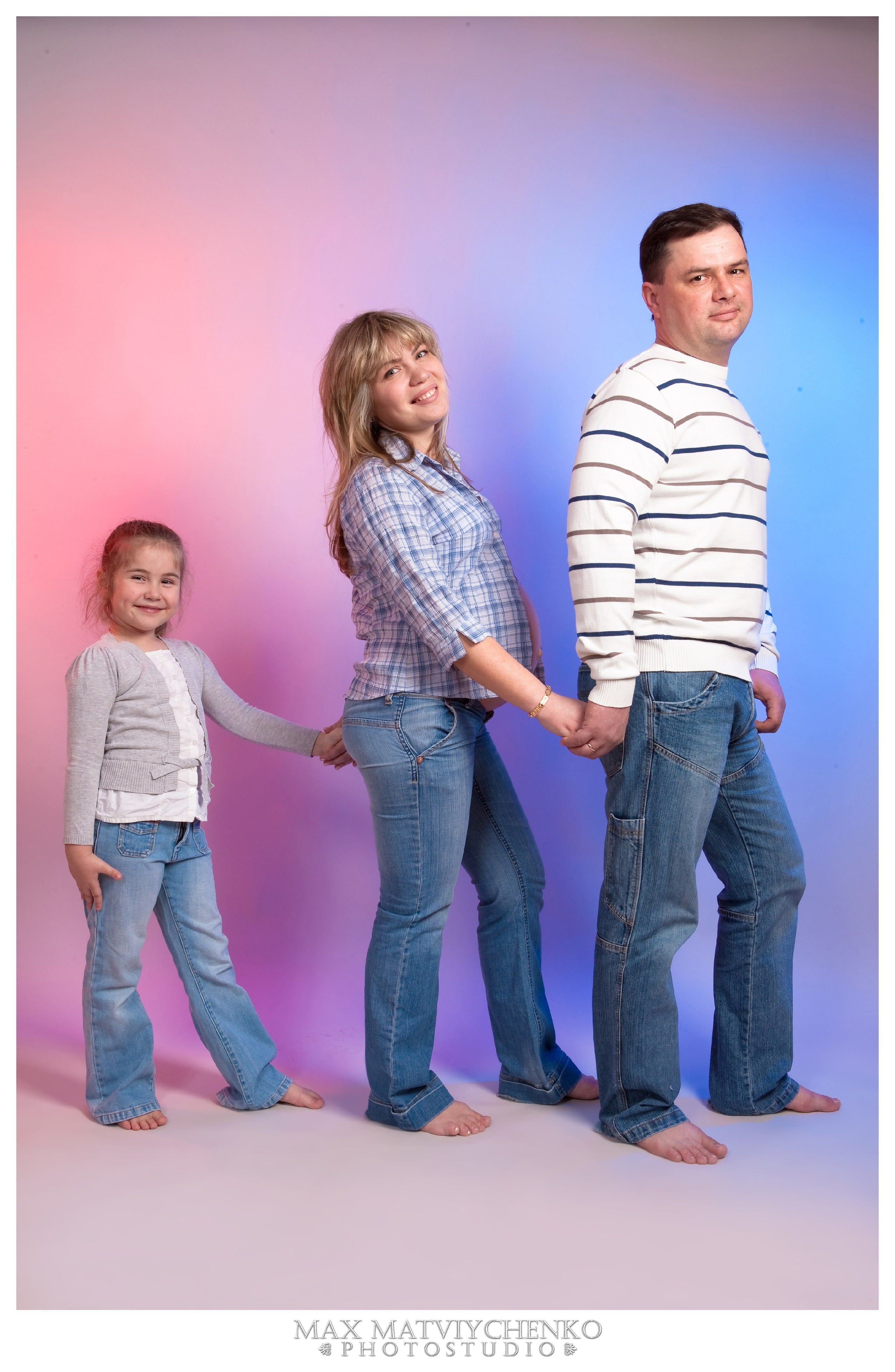 Family and children's photo shoots. Max Matvich and Victoria Basova are professionals in their field