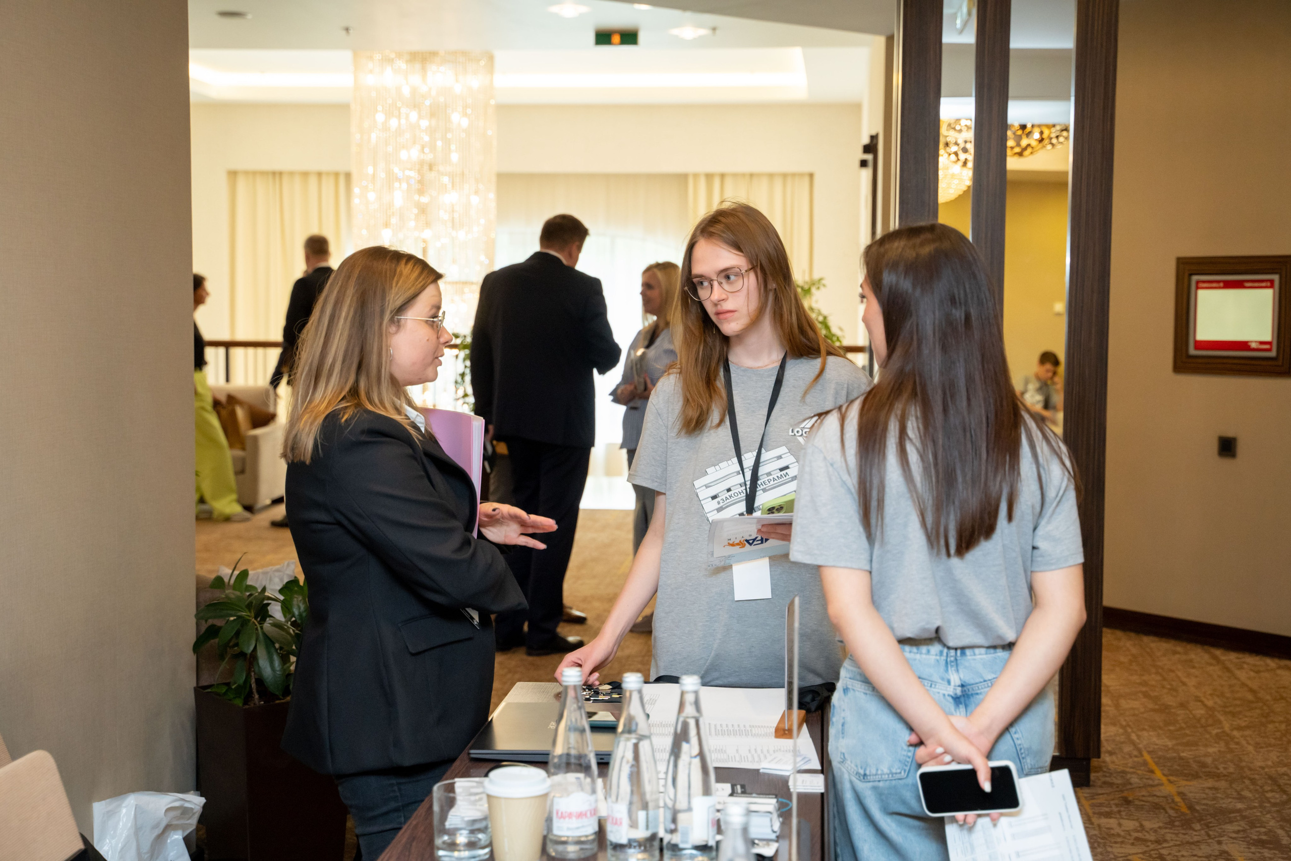 Репортаж «ЗАКОНТЕЙНЕРАМИ». Главная