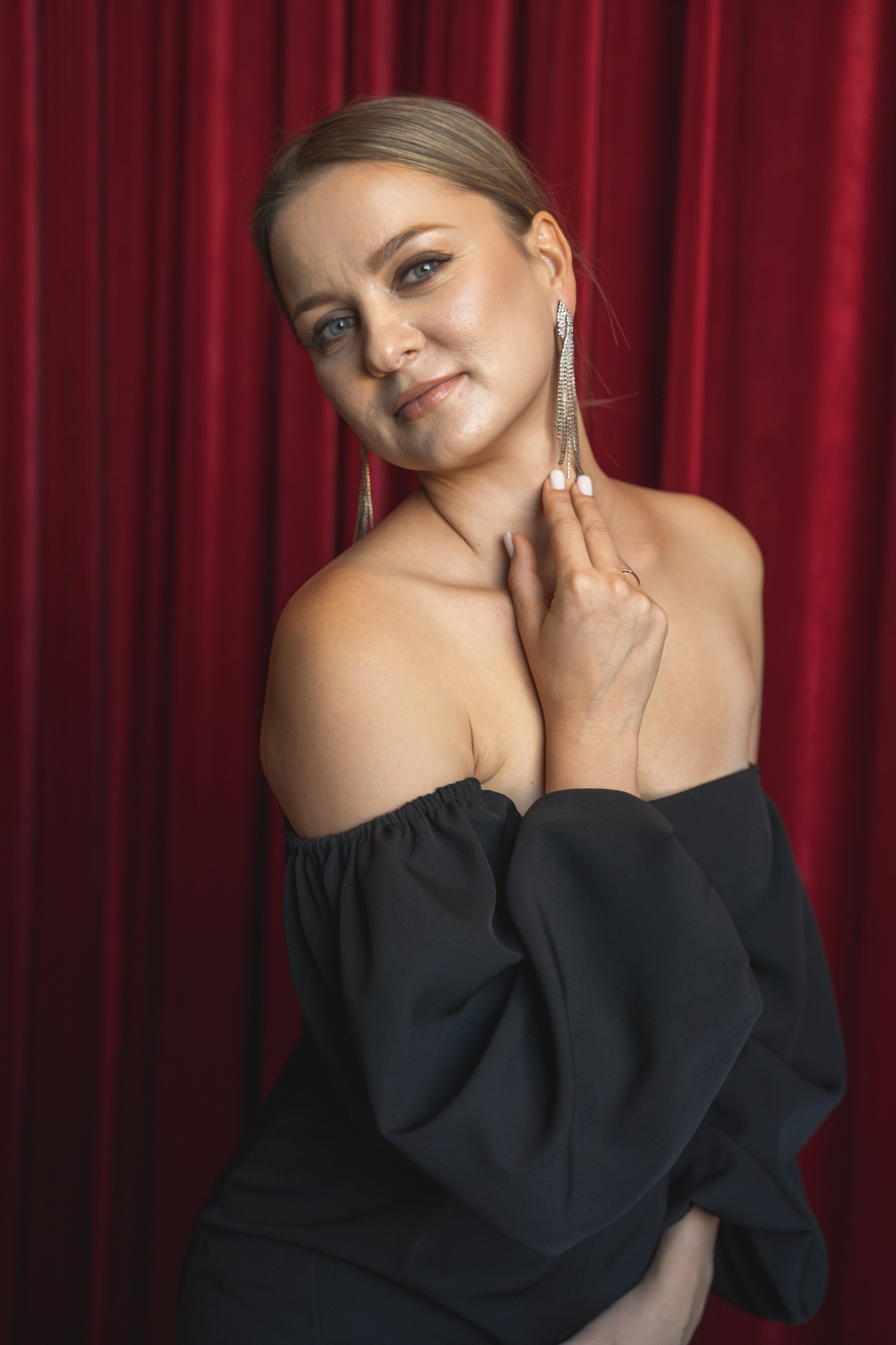 Елена. Главная