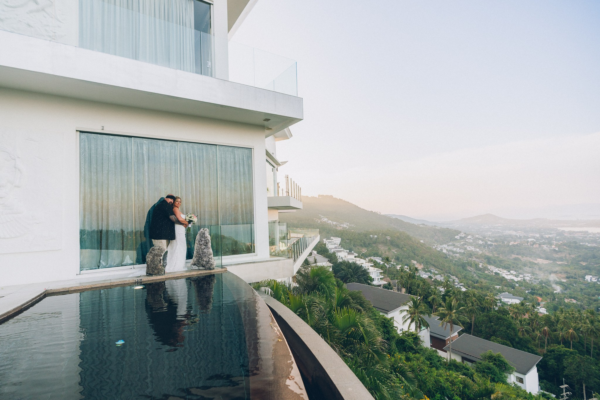 Elegant villa wedding ceremony overlooking the ocean in Koh Samui, Thailand