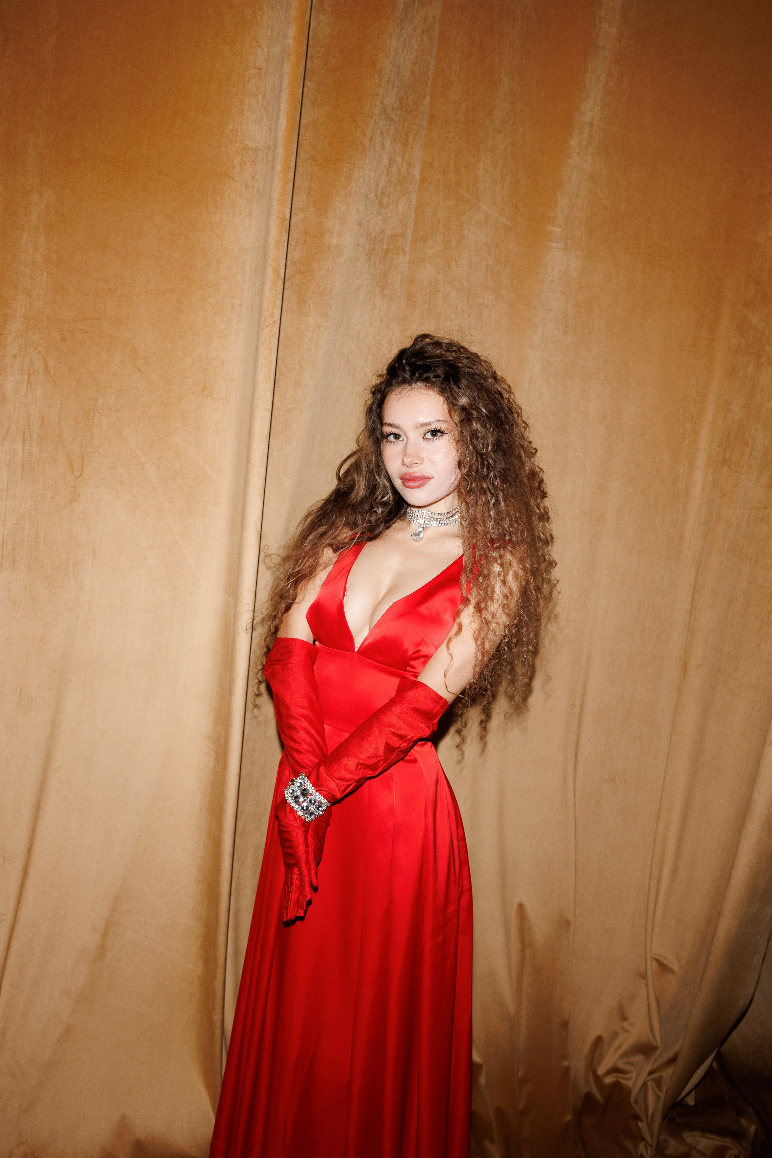 PARISIENNE. Lichi Fashion show. Aleksandr Tsukanov