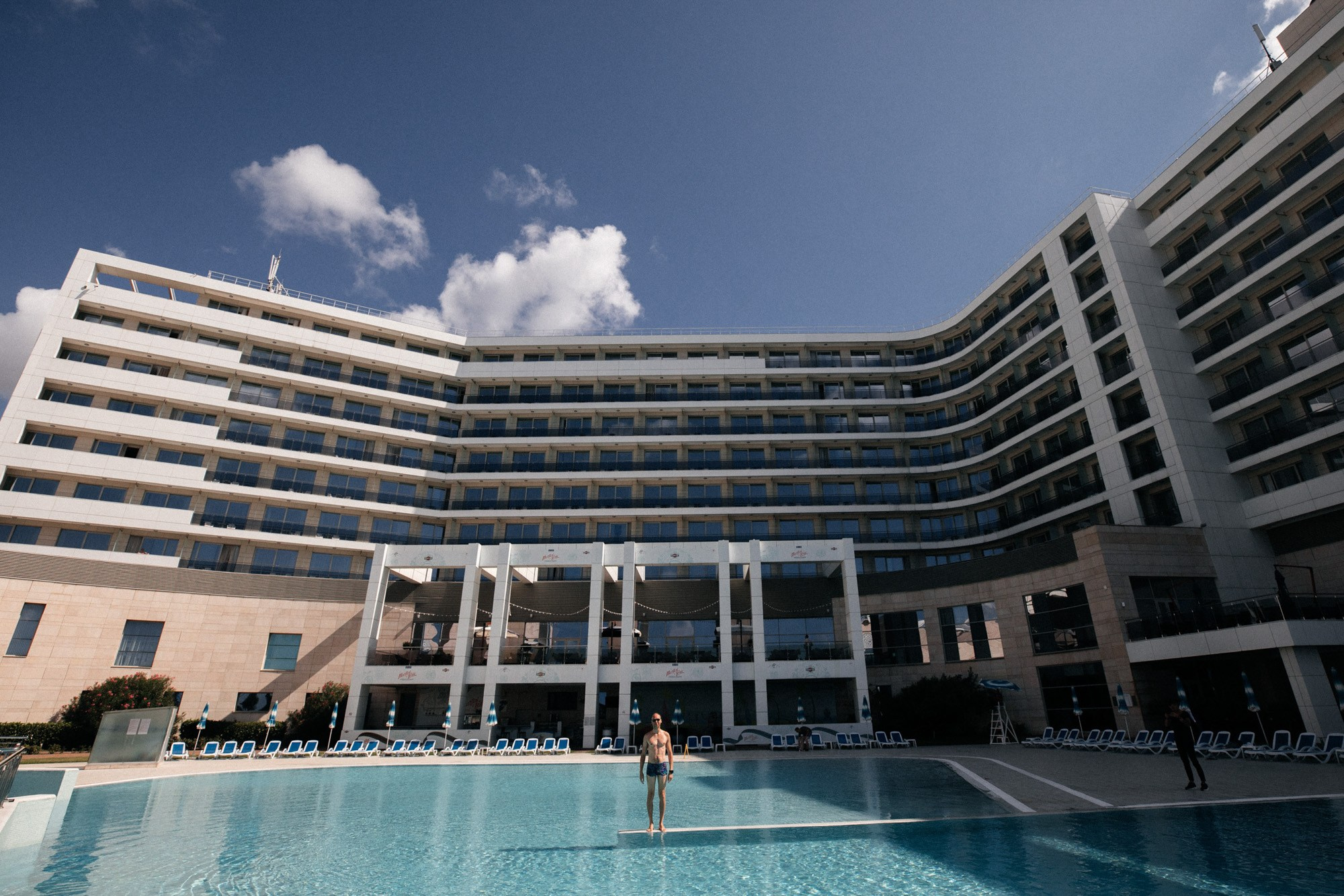 Свадебная фотосессия на вилле в Сочи. Свадебный, репортажный фотограф Дмитрий Макарченко